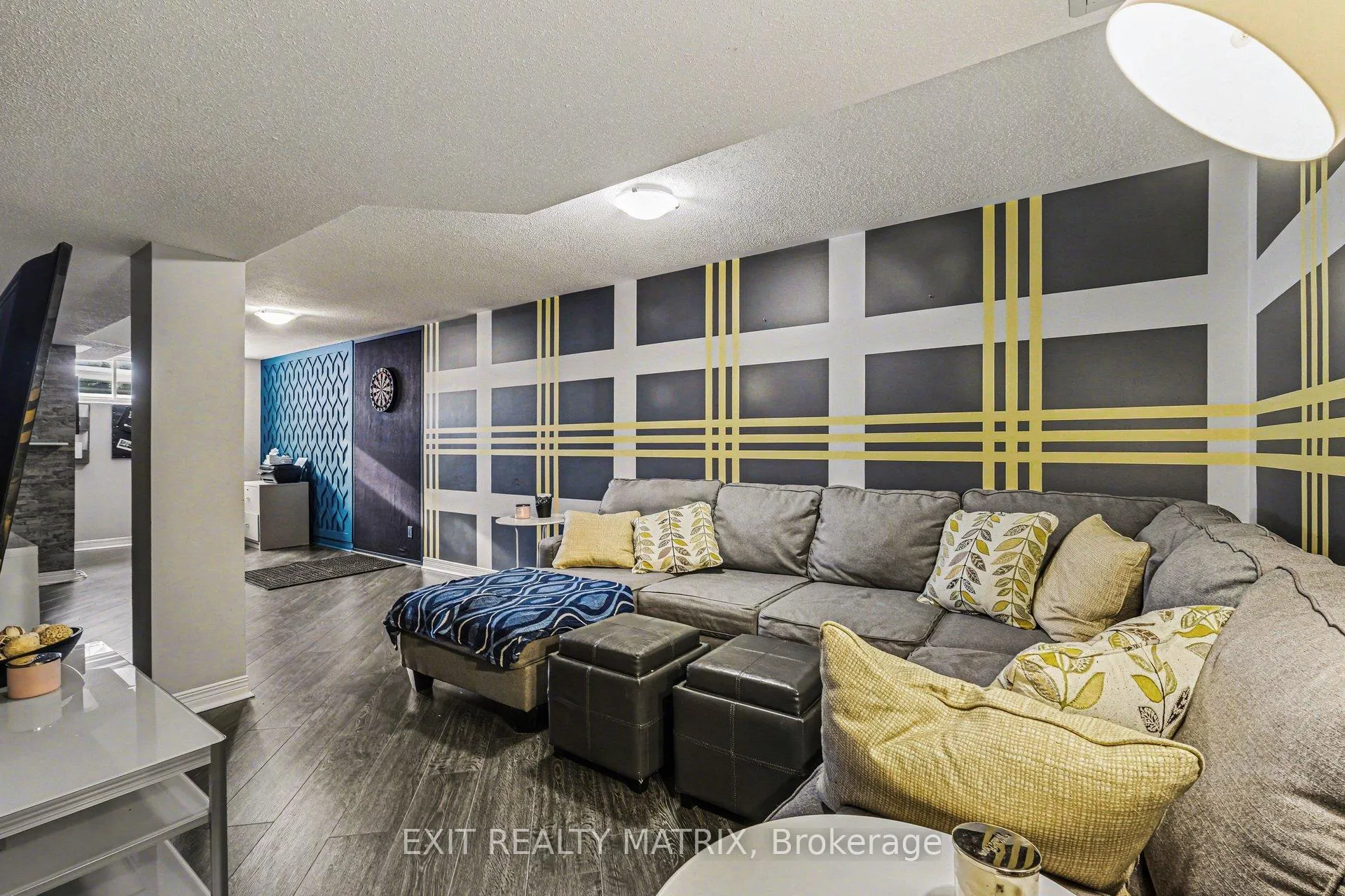 Photo 38 of 65 Locheland Crescent, Ottawa, Barrhaven East — HOMEH