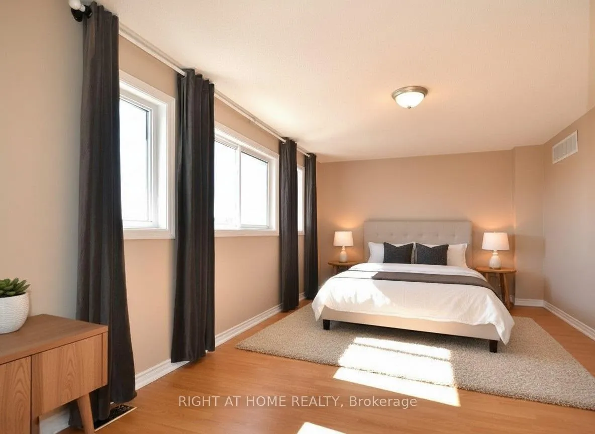 Photo 9 of Unit Upper Level, 129 Dean Avenue, Barrie, Painswick South — HOMEH