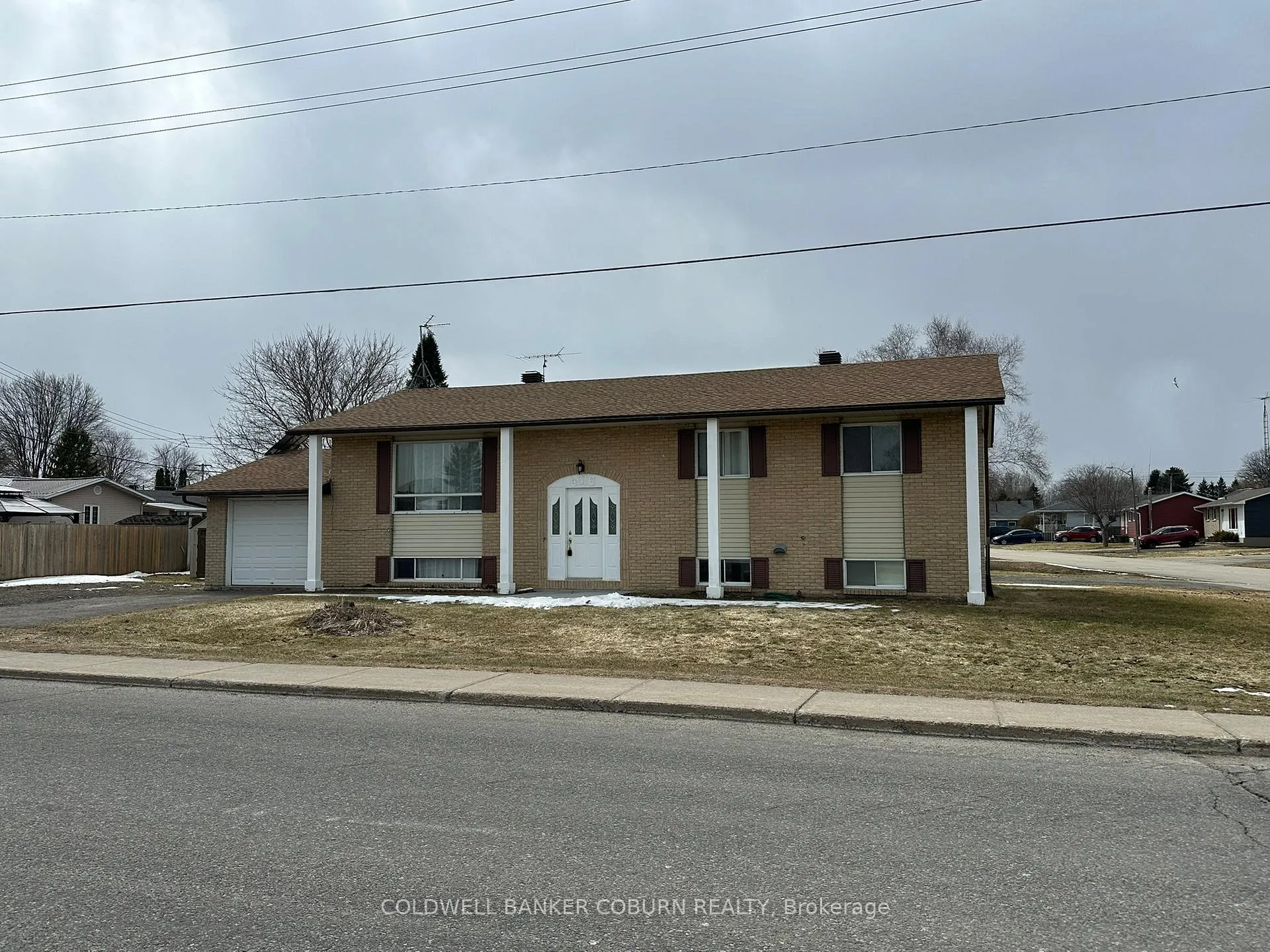 Front of 4016 Dishaw Street