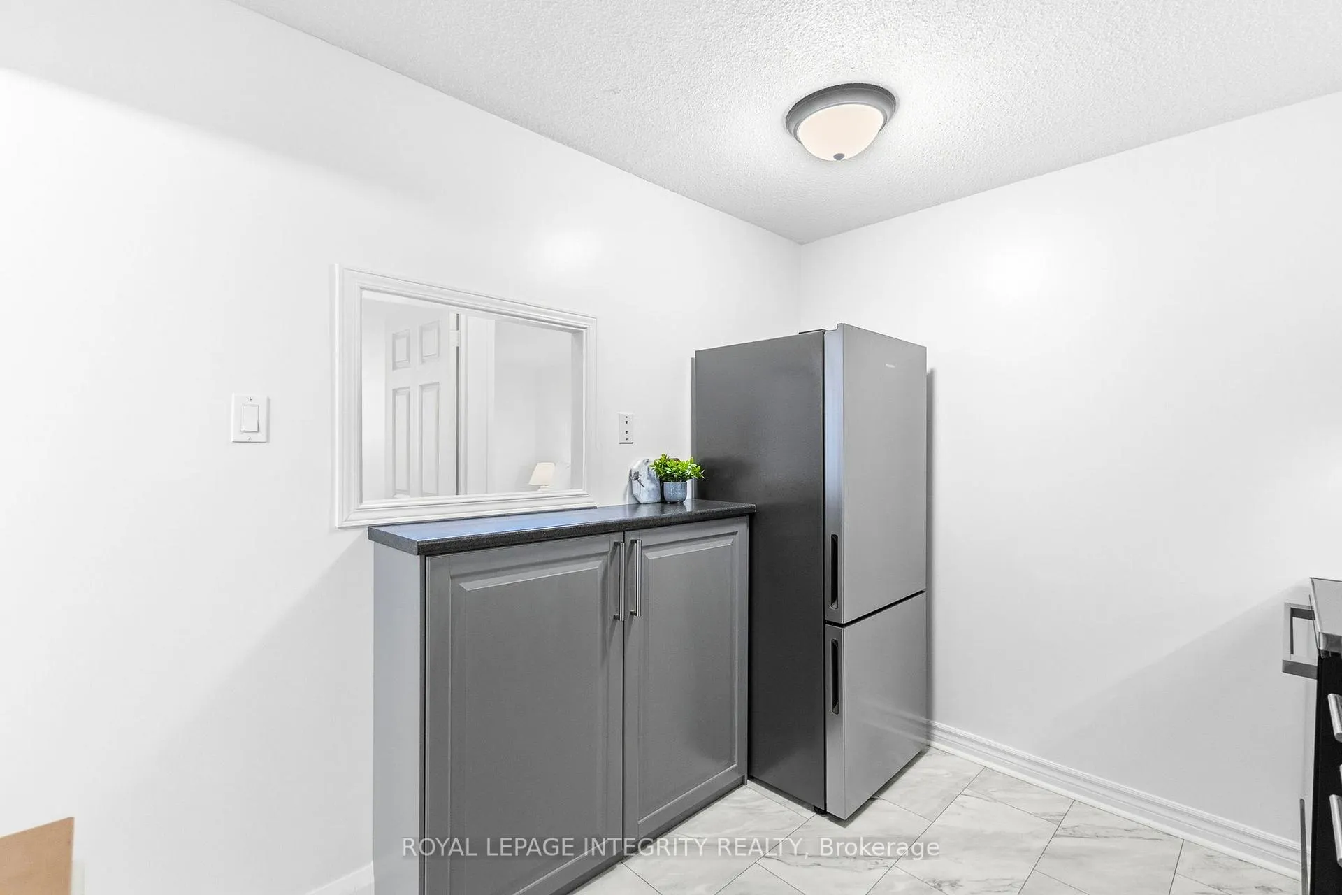 Photo 12 of Unit 510, 415 Greenview Avenue, Ottawa, Britannia — HOMEH