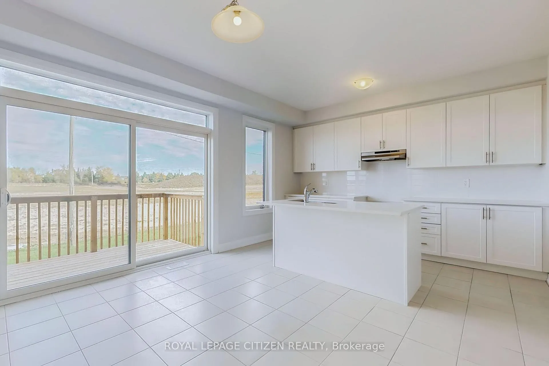 Photo 10 of 185 St. Joseph Road, Kawartha Lakes, Lindsay — HOMEH