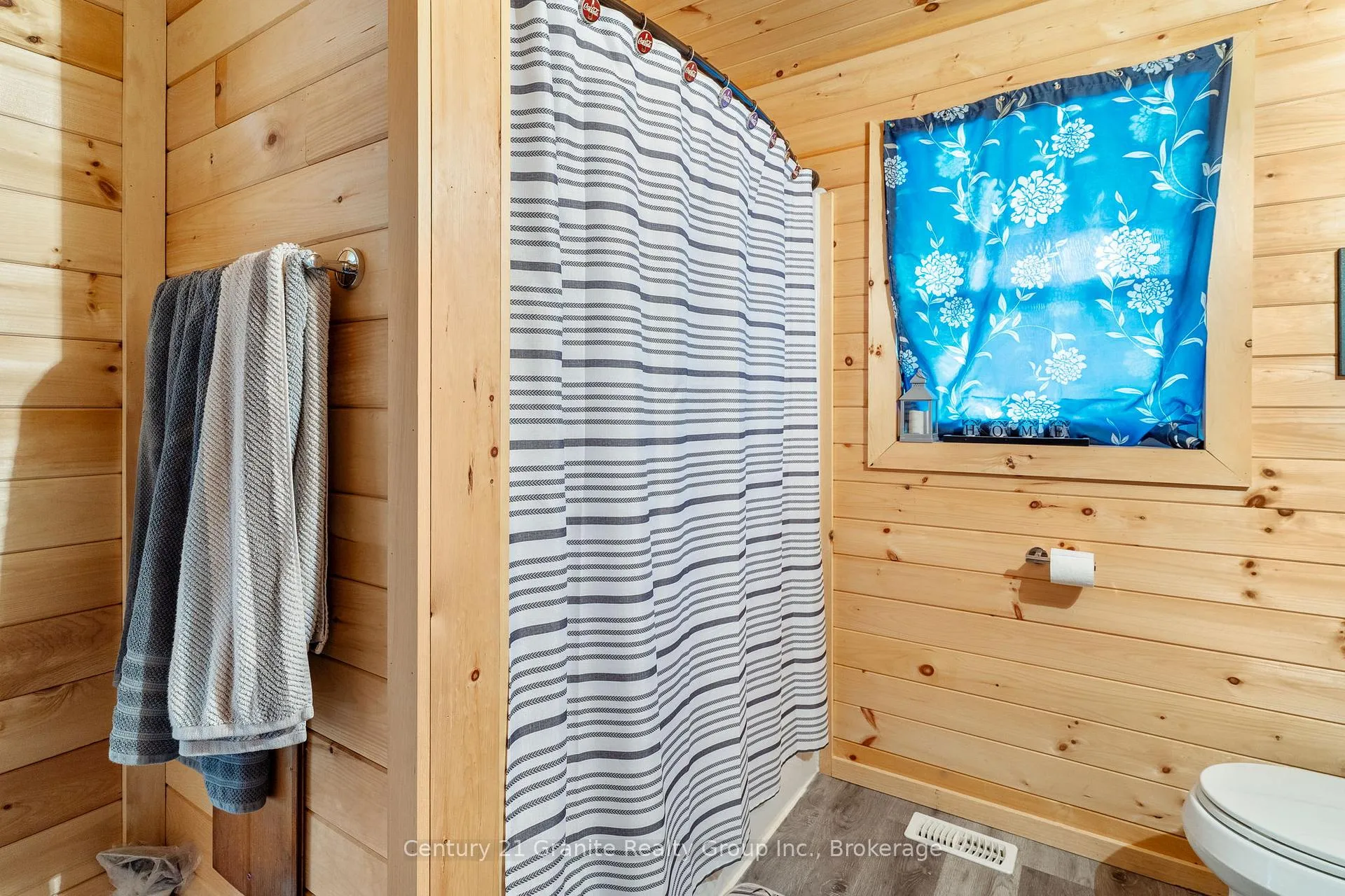 Photo 21 of 10498 Highway 118, Algonquin Highlands, Stanhope — HOMEH