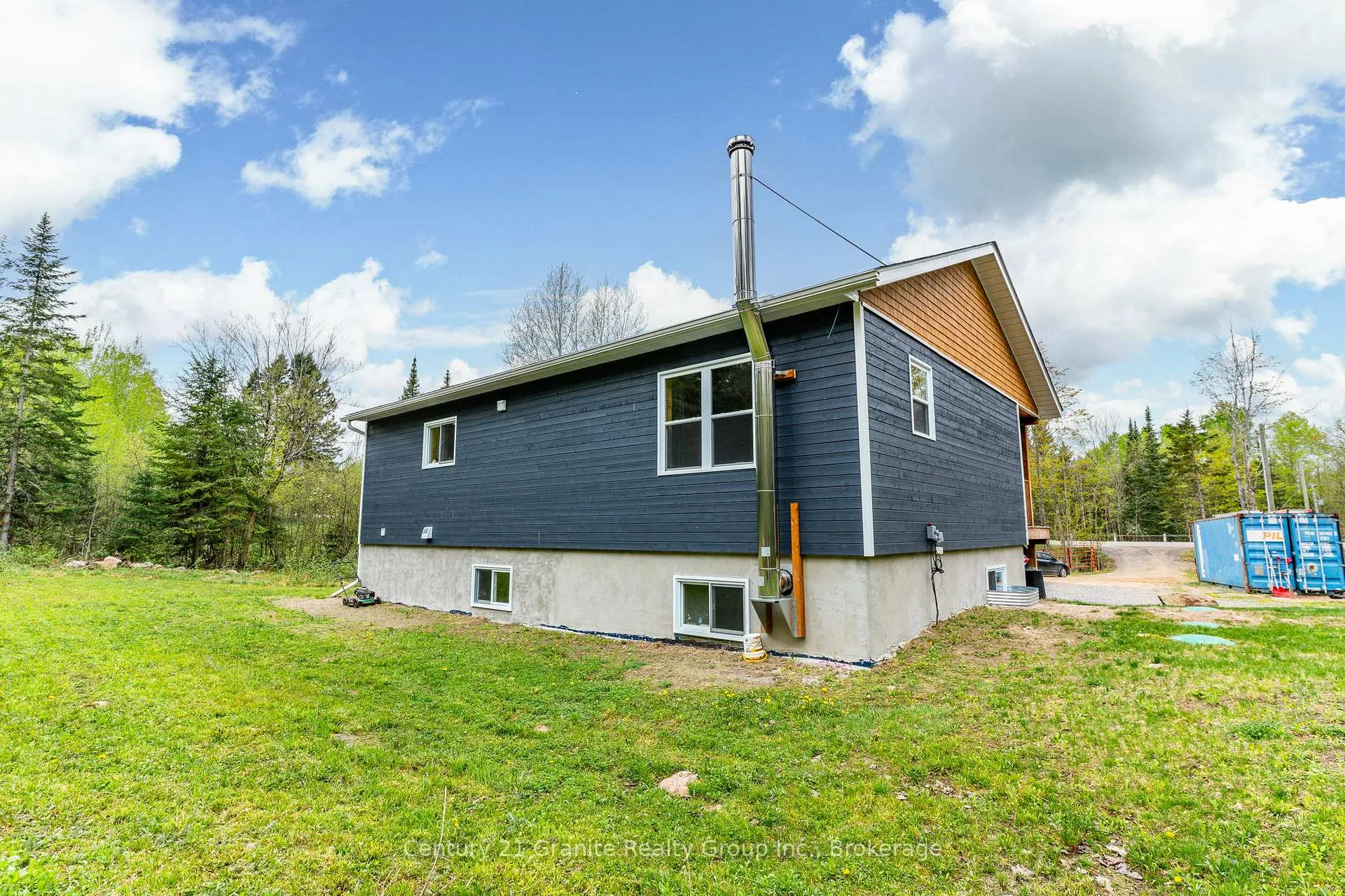 Photo 37 of 10498 Highway 118, Algonquin Highlands, Stanhope — HOMEH