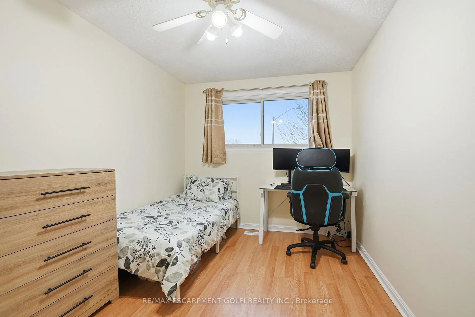 Photo 17 of Unit 10, 596 Grey Street, Brantford — HOMEH