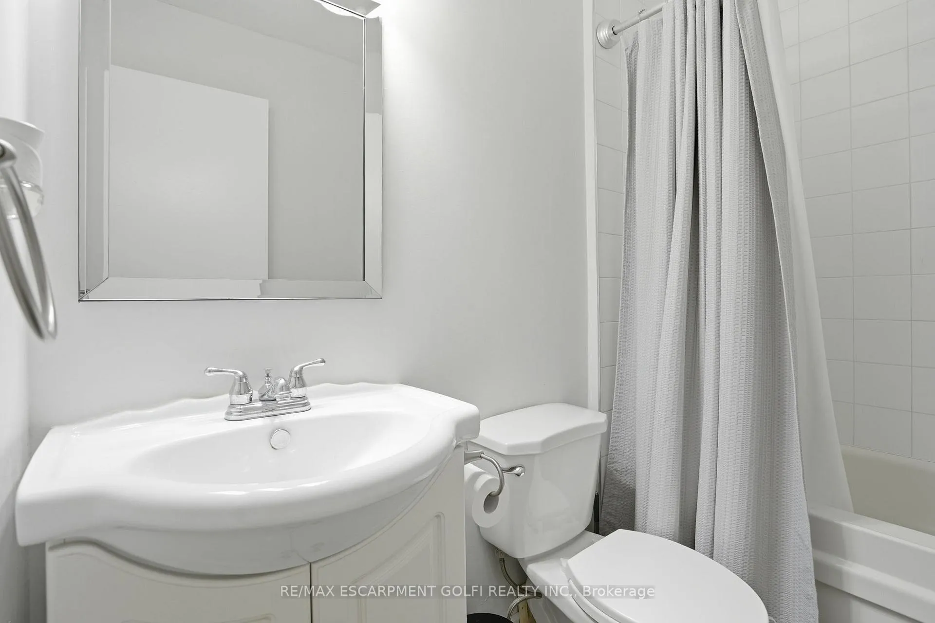 Photo 19 of Unit 10, 596 Grey Street, Brantford — HOMEH