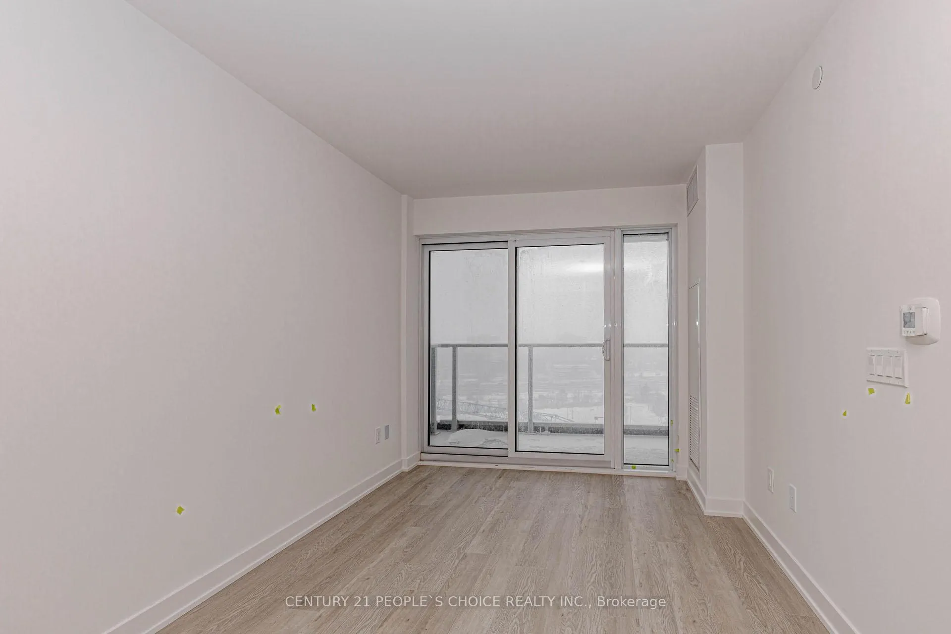 Photo 16 of Unit 1502, 1010 Sandy Beach Road, Pickering, Bay Ridges — HOMEH