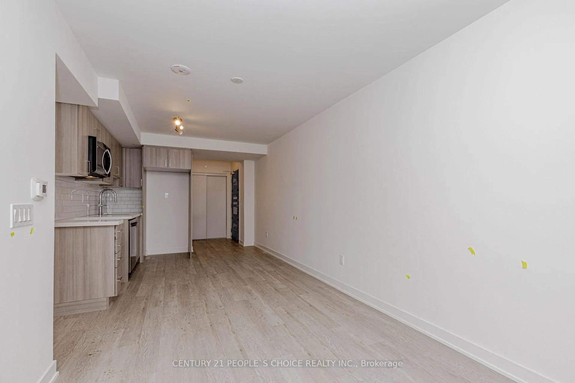 Photo 17 of Unit 1502, 1010 Sandy Beach Road, Pickering, Bay Ridges — HOMEH
