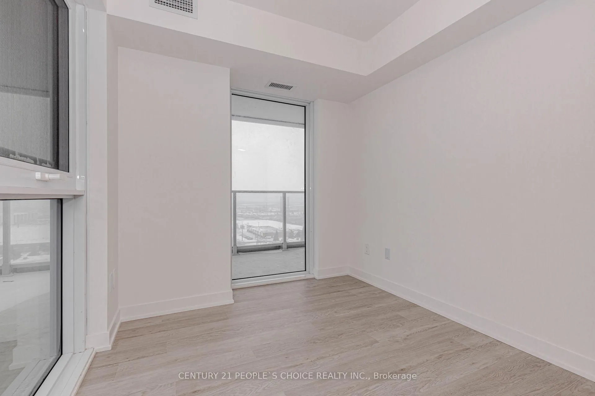Photo 28 of Unit 1502, 1010 Sandy Beach Road, Pickering, Bay Ridges — HOMEH