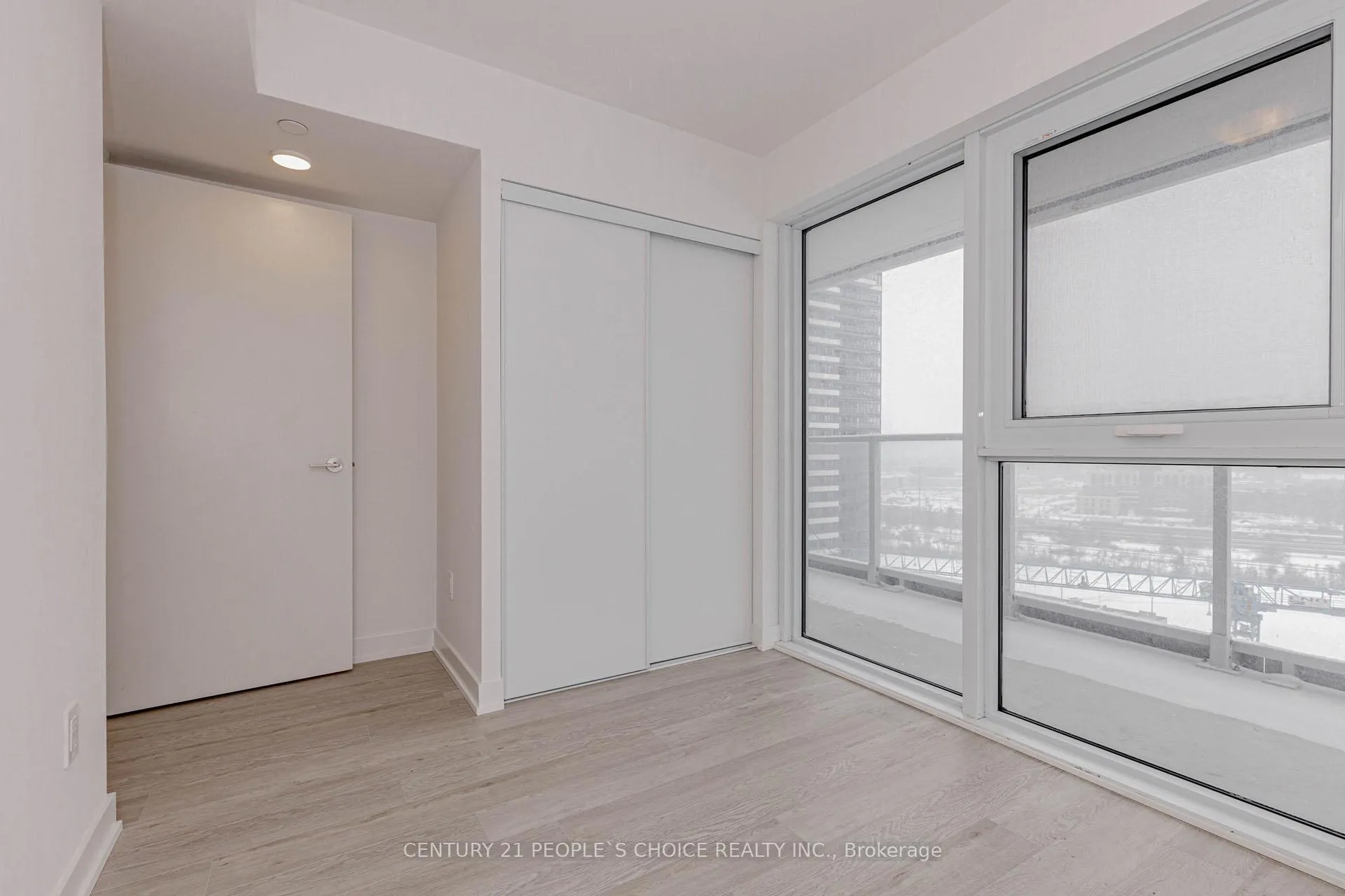 Photo 29 of Unit 1502, 1010 Sandy Beach Road, Pickering, Bay Ridges — HOMEH