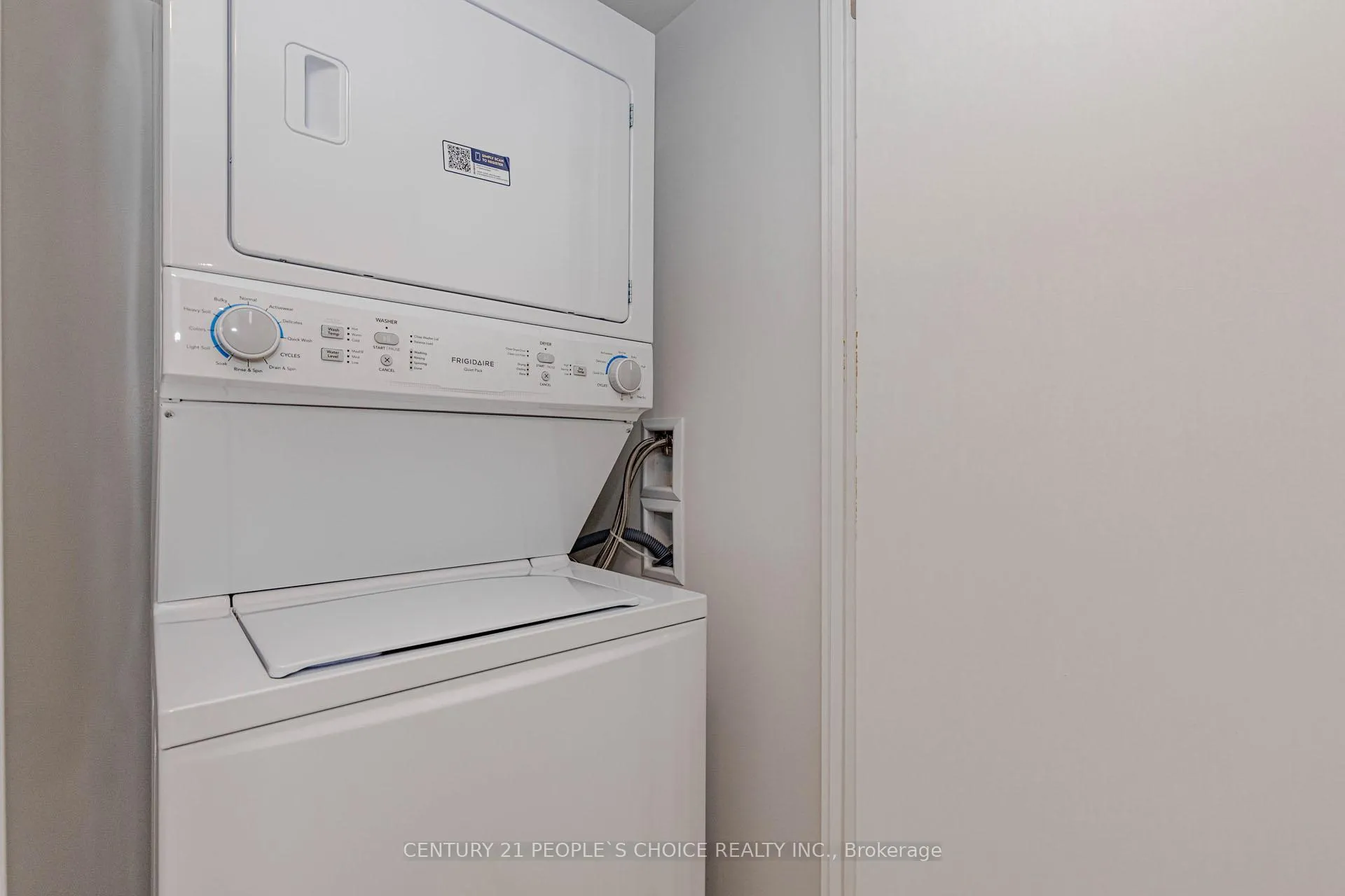 Photo 32 of Unit 1502, 1010 Sandy Beach Road, Pickering, Bay Ridges — HOMEH