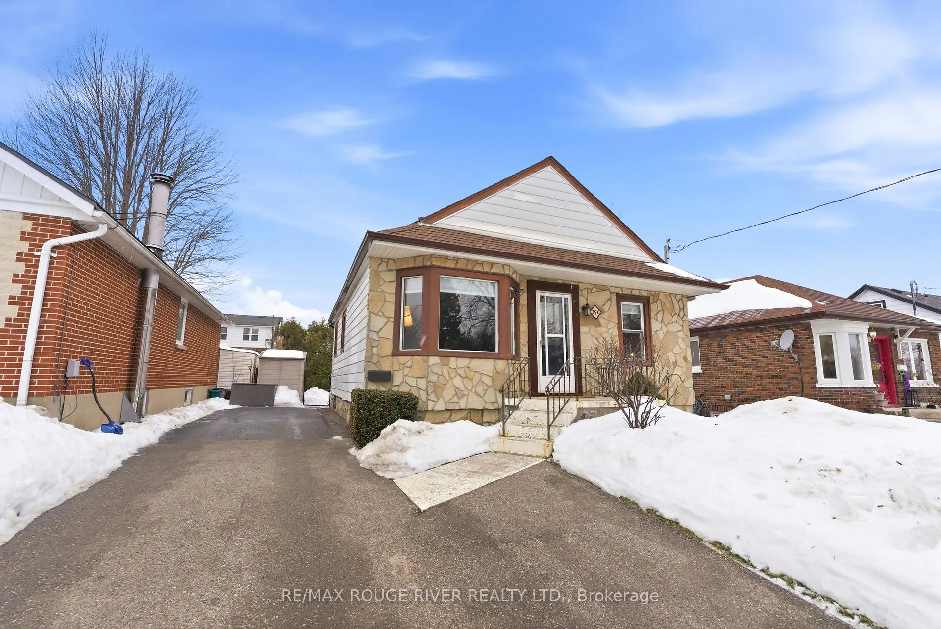 Photo 1 of 390 Division Street, Oshawa, O'Neill — HOMEH
