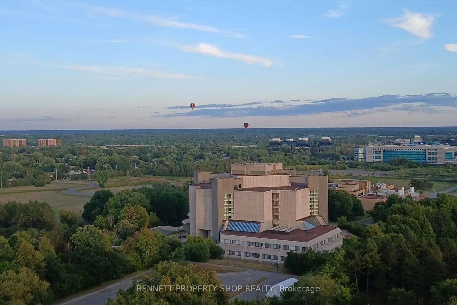 Photo 21 of Unit 2011, 665 Bathgate Drive, Ottawa, Carson Meadows — HOMEH