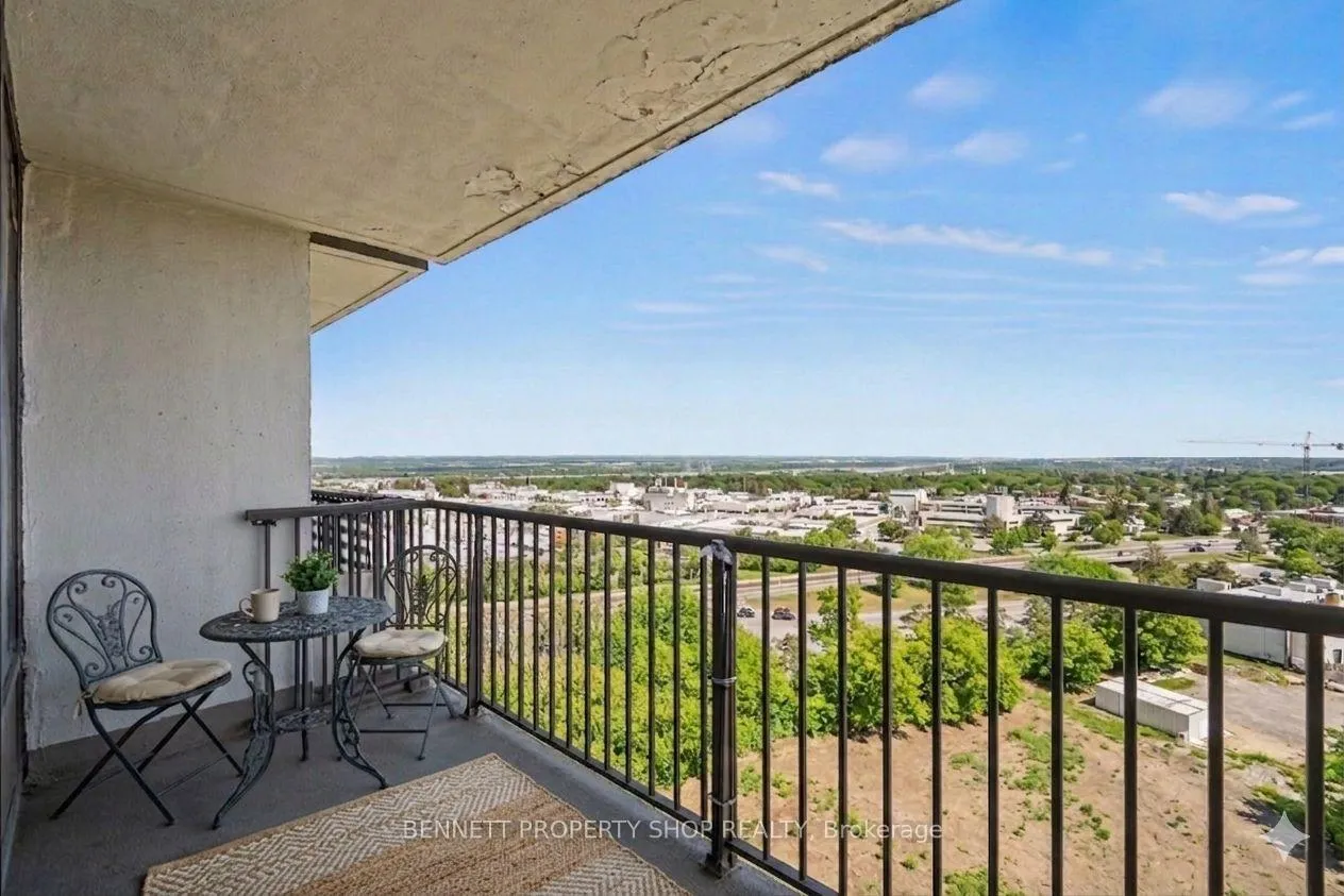 Photo 11 of Unit 2011, 665 Bathgate Drive, Ottawa, Carson Meadows — HOMEH