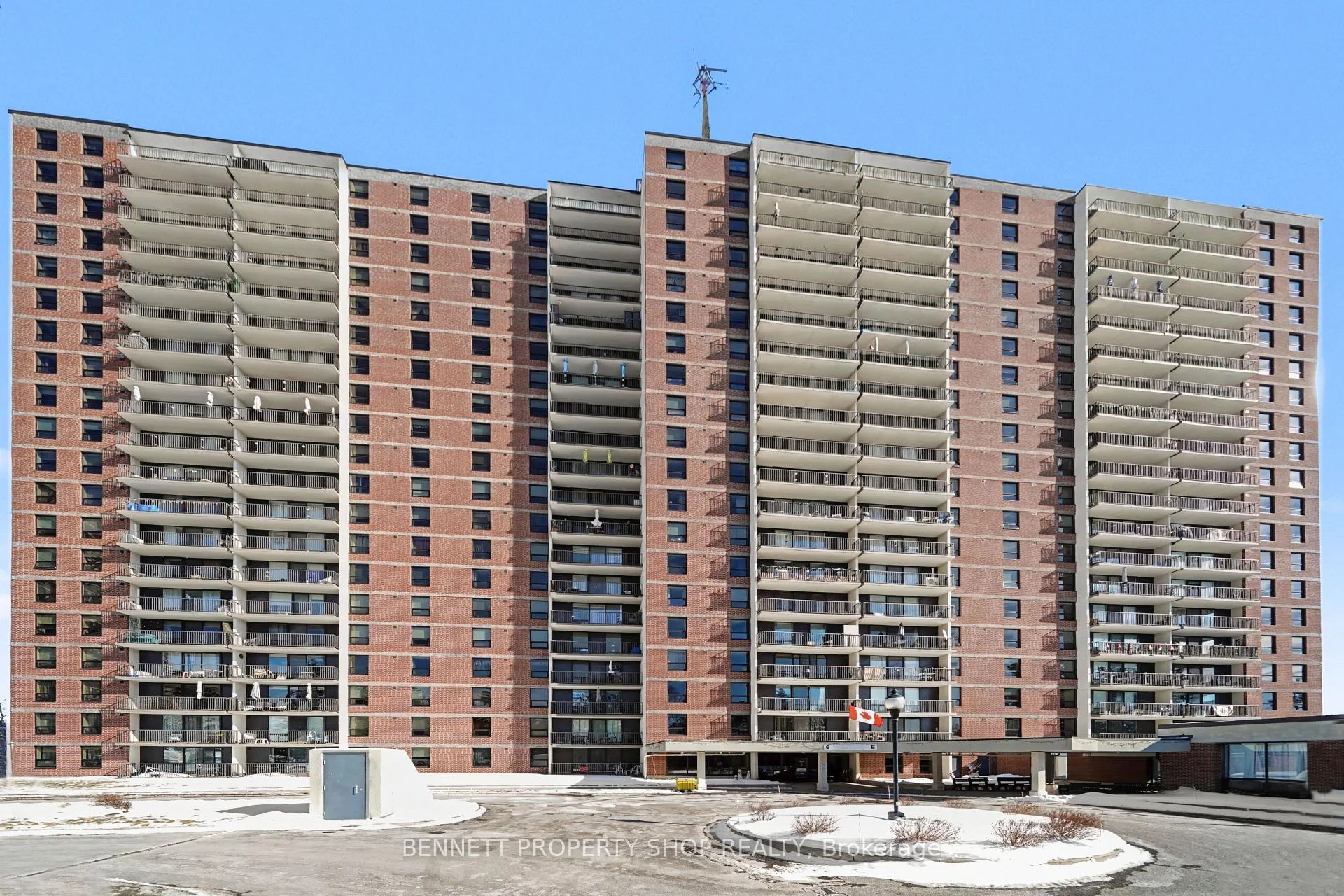 Photo 2 of Unit 2011, 665 Bathgate Drive, Ottawa, Carson Meadows — HOMEH