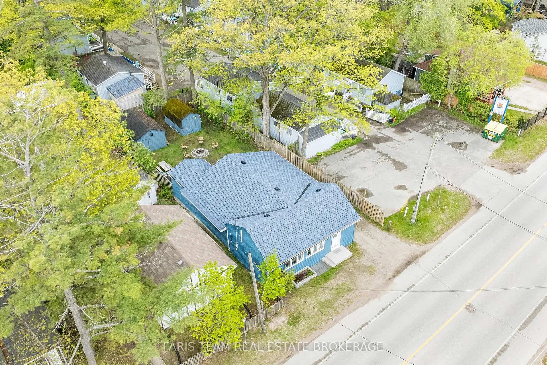 Photo 3 of 113 River Road E, Wasaga Beach — HOMEH