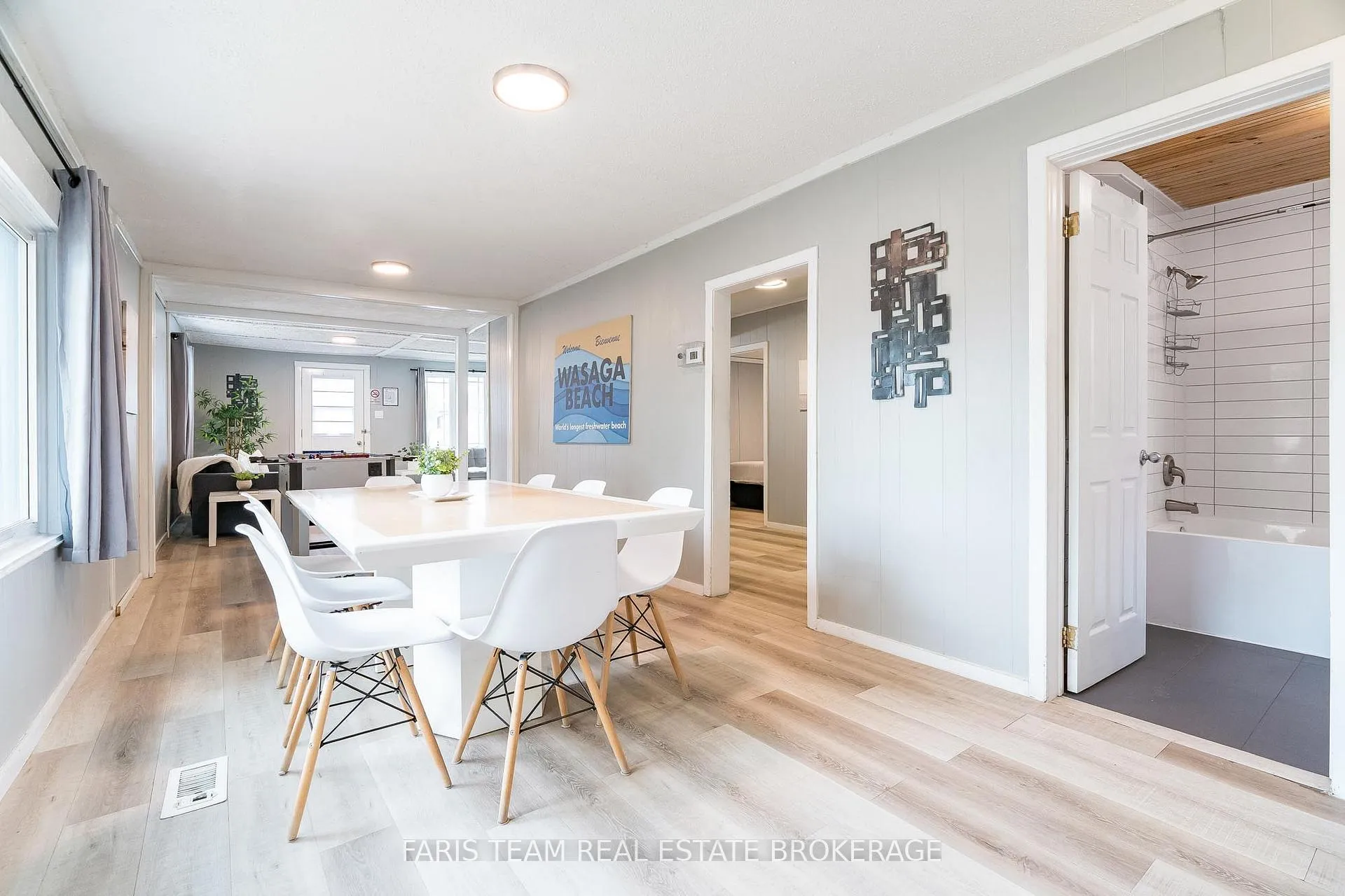 Photo 8 of 113 River Road E, Wasaga Beach — HOMEH
