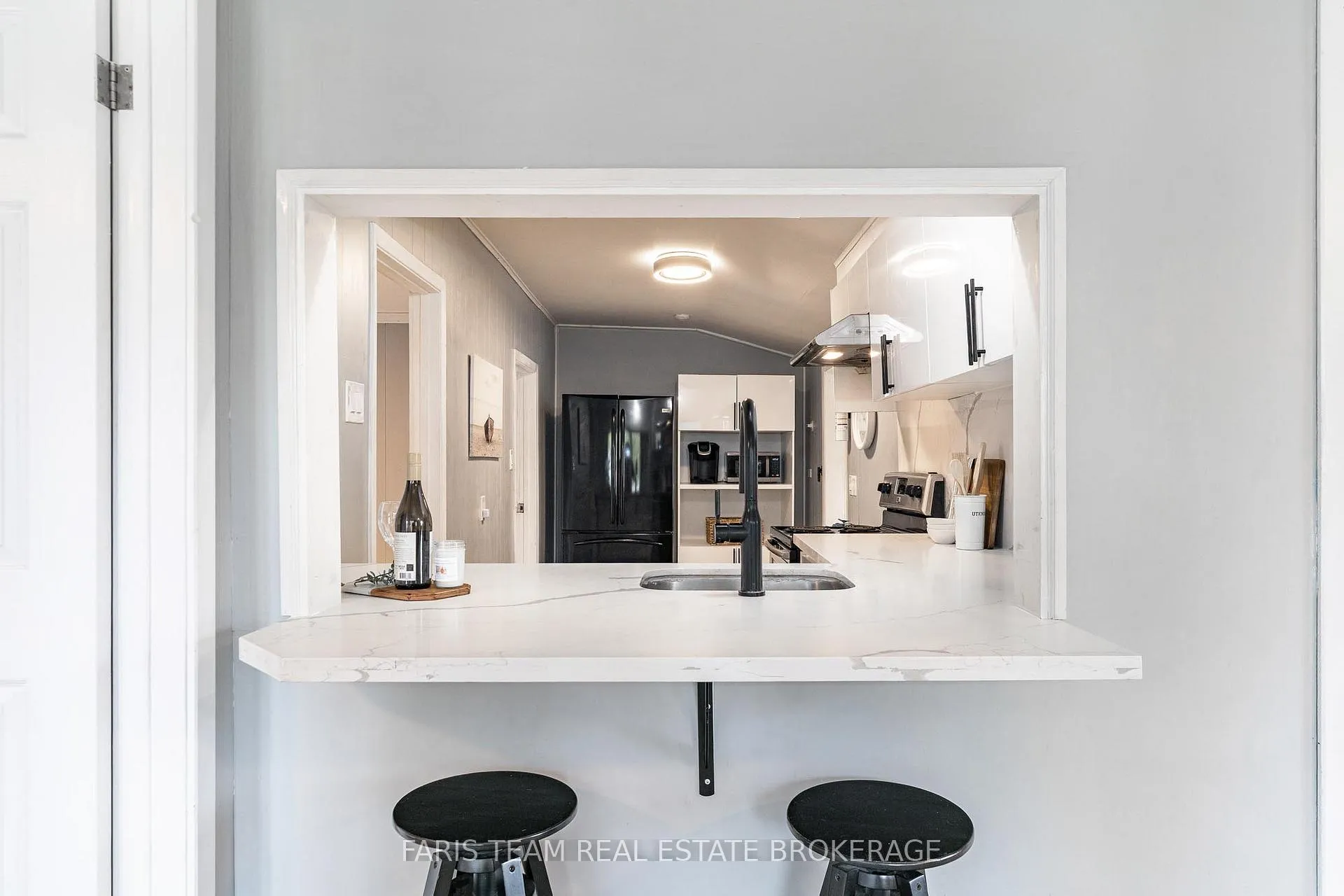 Photo 12 of 113 River Road E, Wasaga Beach — HOMEH