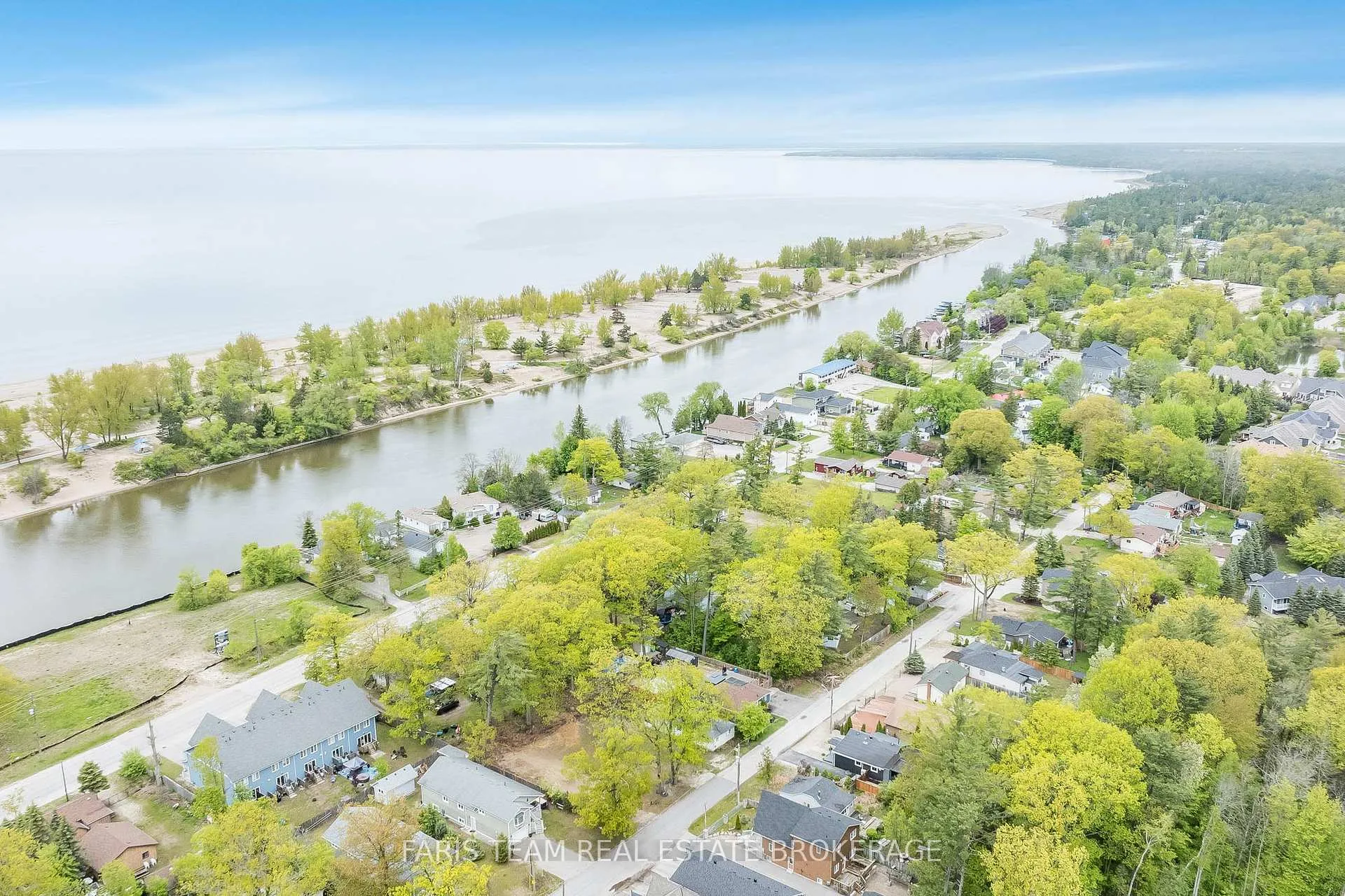 Photo 28 of 113 River Road E, Wasaga Beach — HOMEH