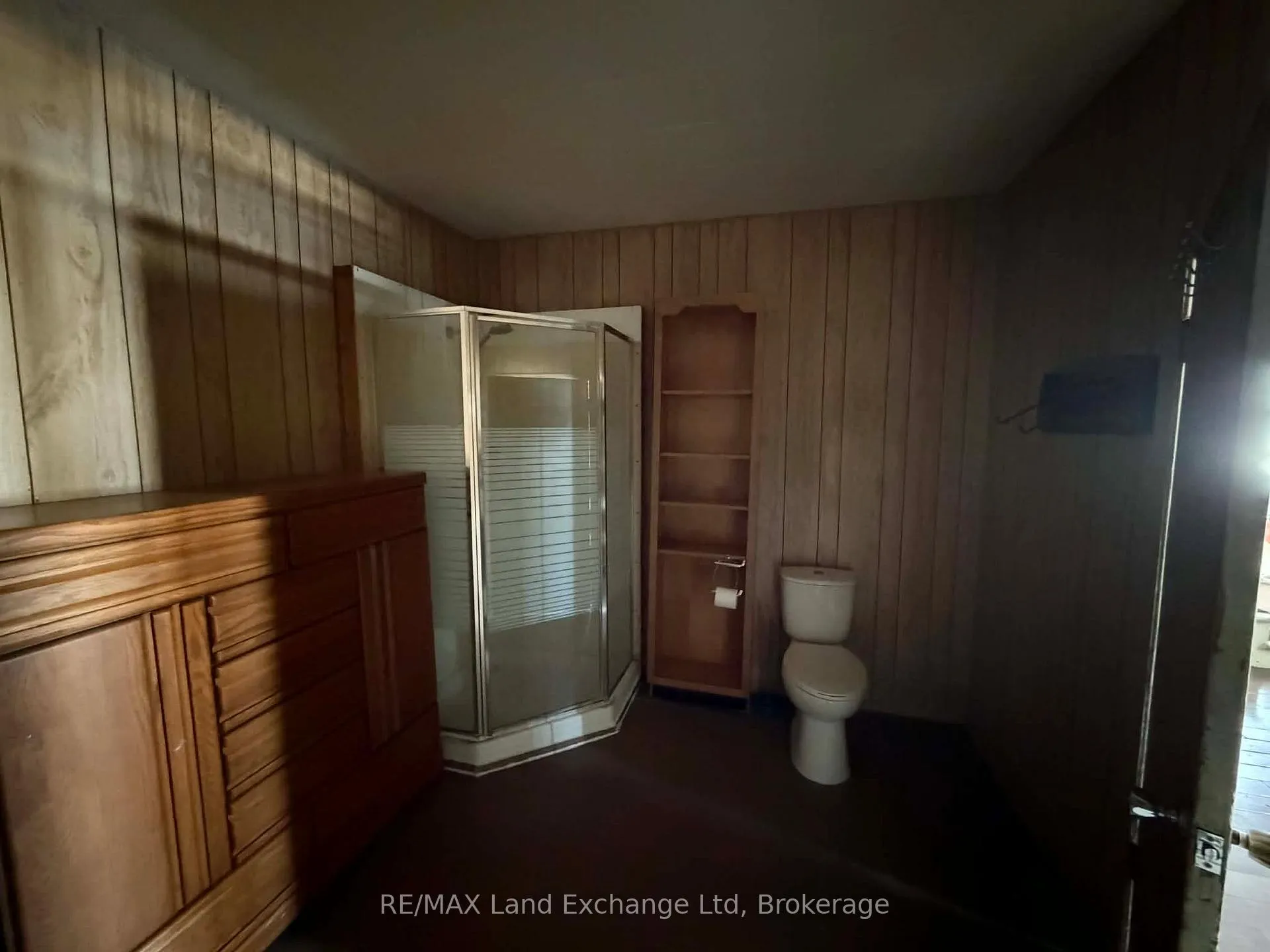 Photo 9 of 42451 Cranbrook Road, Morris Turnberry, Morris — HOMEH
