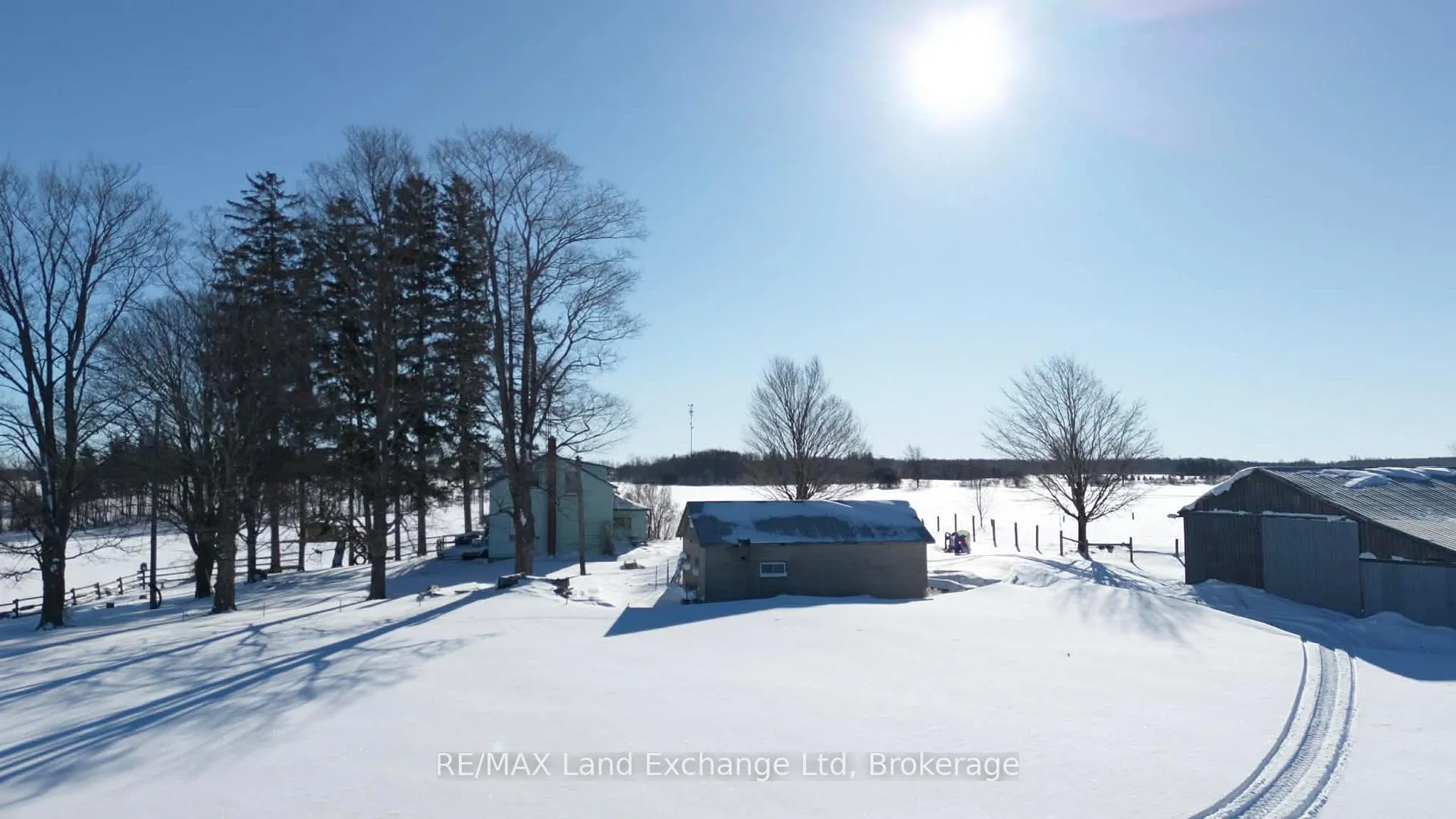 Photo 12 of 42451 Cranbrook Road, Morris Turnberry, Morris — HOMEH