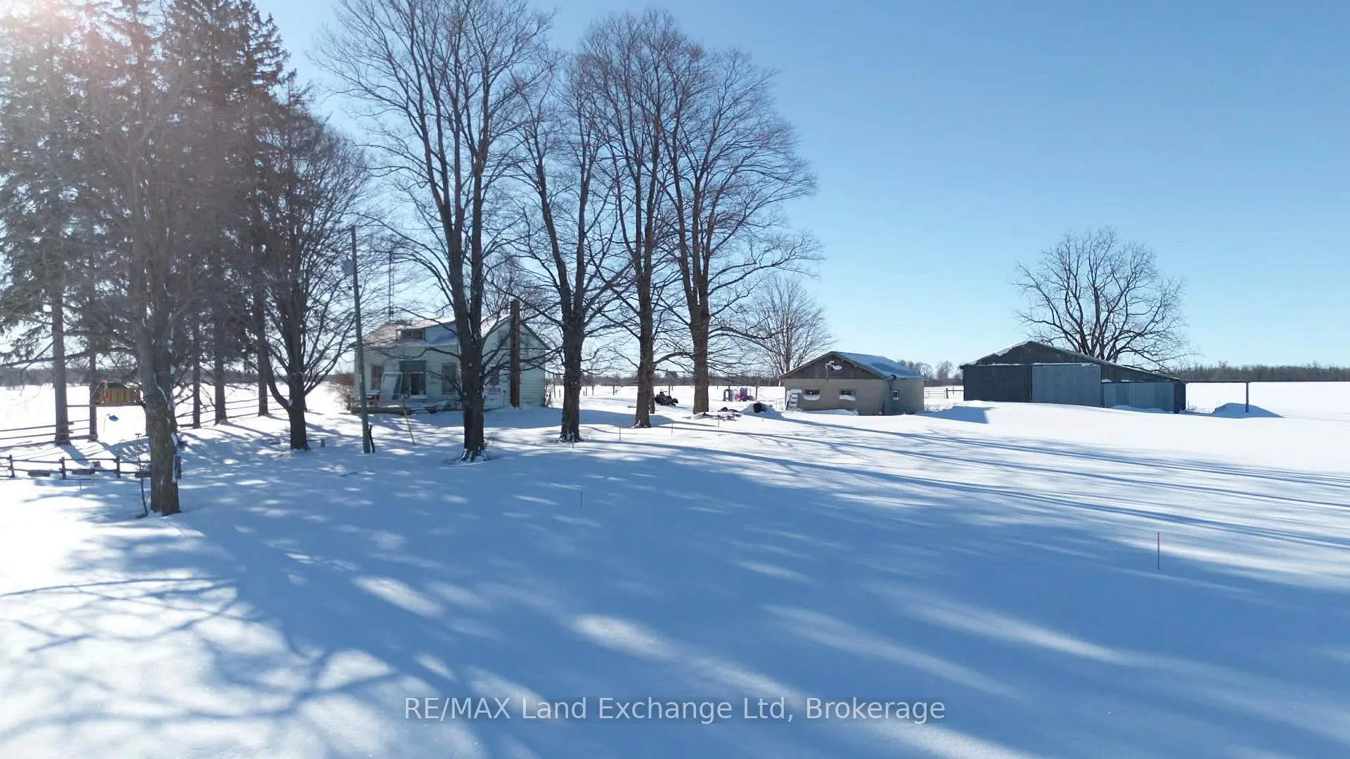 Photo 19 of 42451 Cranbrook Road, Morris Turnberry, Morris — HOMEH