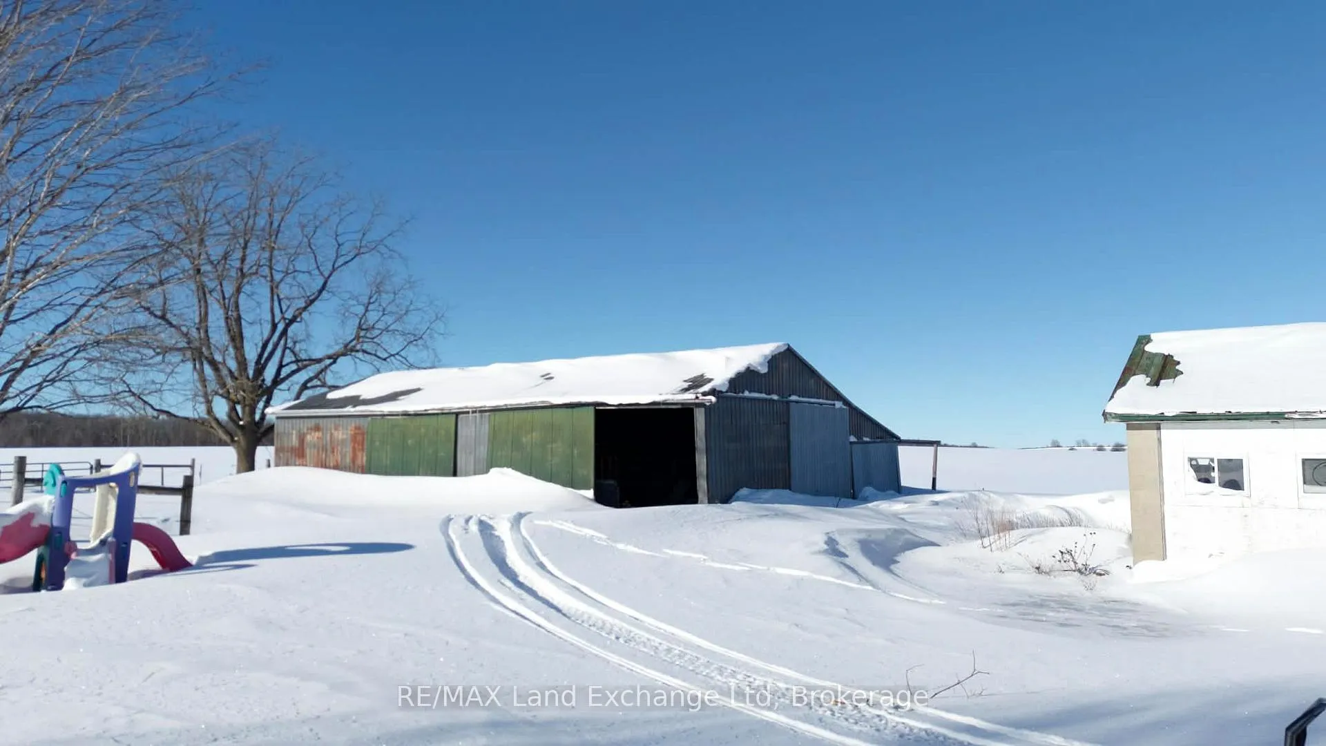 Photo 33 of 42451 Cranbrook Road, Morris Turnberry, Morris — HOMEH
