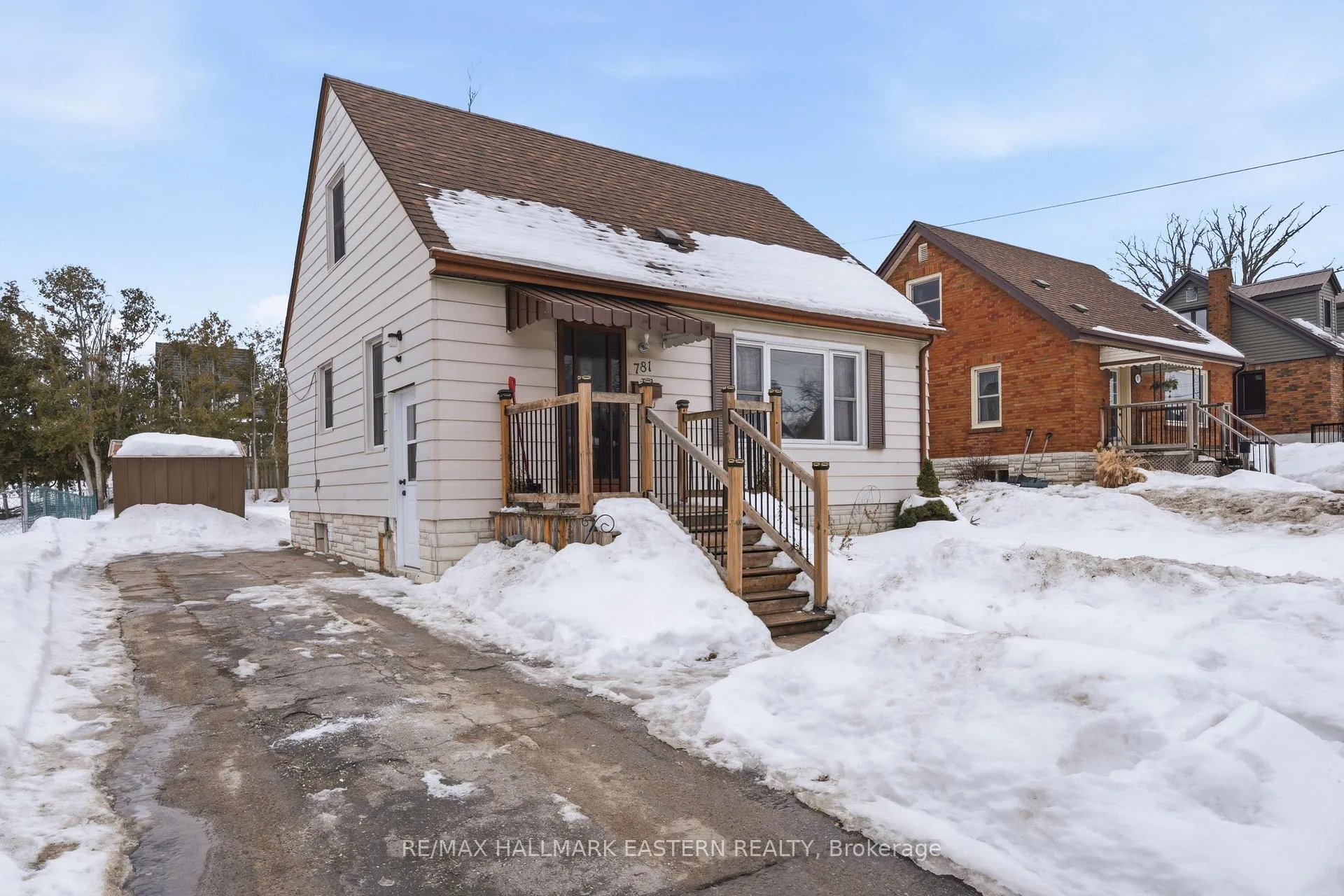 Photo 2 of 781 Snelgrove Road, Peterborough, Ashburnham Ward 4 — HOMEH
