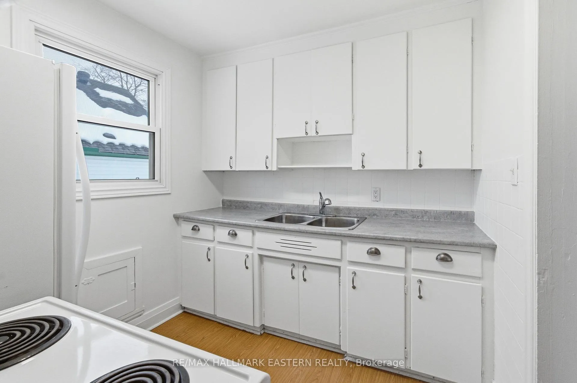 Photo 5 of 781 Snelgrove Road, Peterborough, Ashburnham Ward 4 — HOMEH