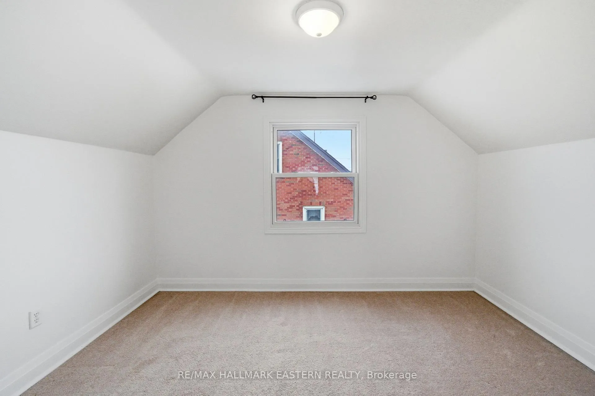 Photo 10 of 781 Snelgrove Road, Peterborough, Ashburnham Ward 4 — HOMEH