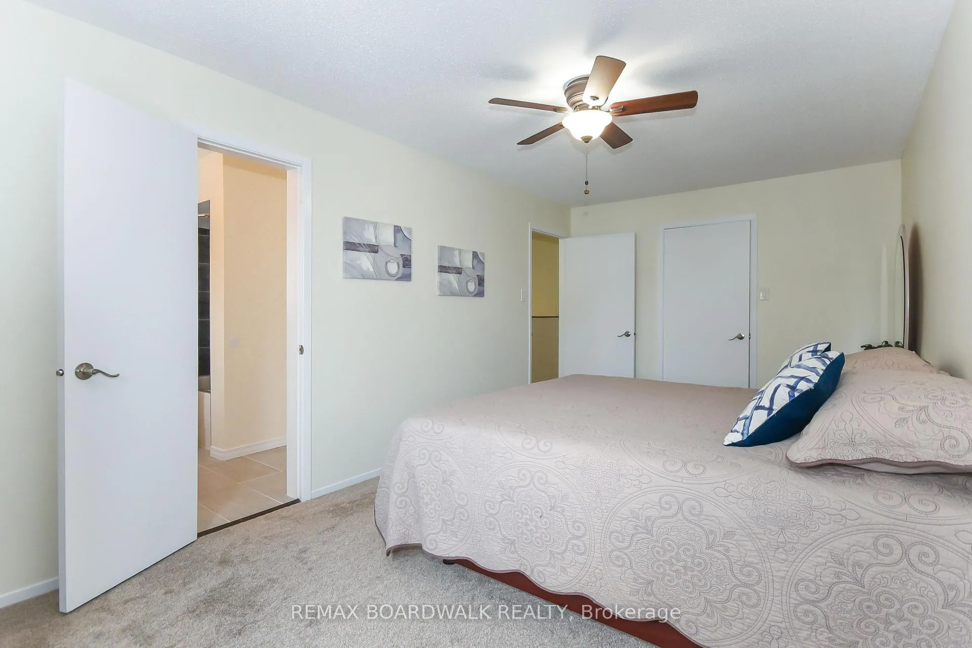 Photo 16 of Unit 67, 406 Valade Crescent, Ottawa, Fallingbrook/Pineridge — HOMEH