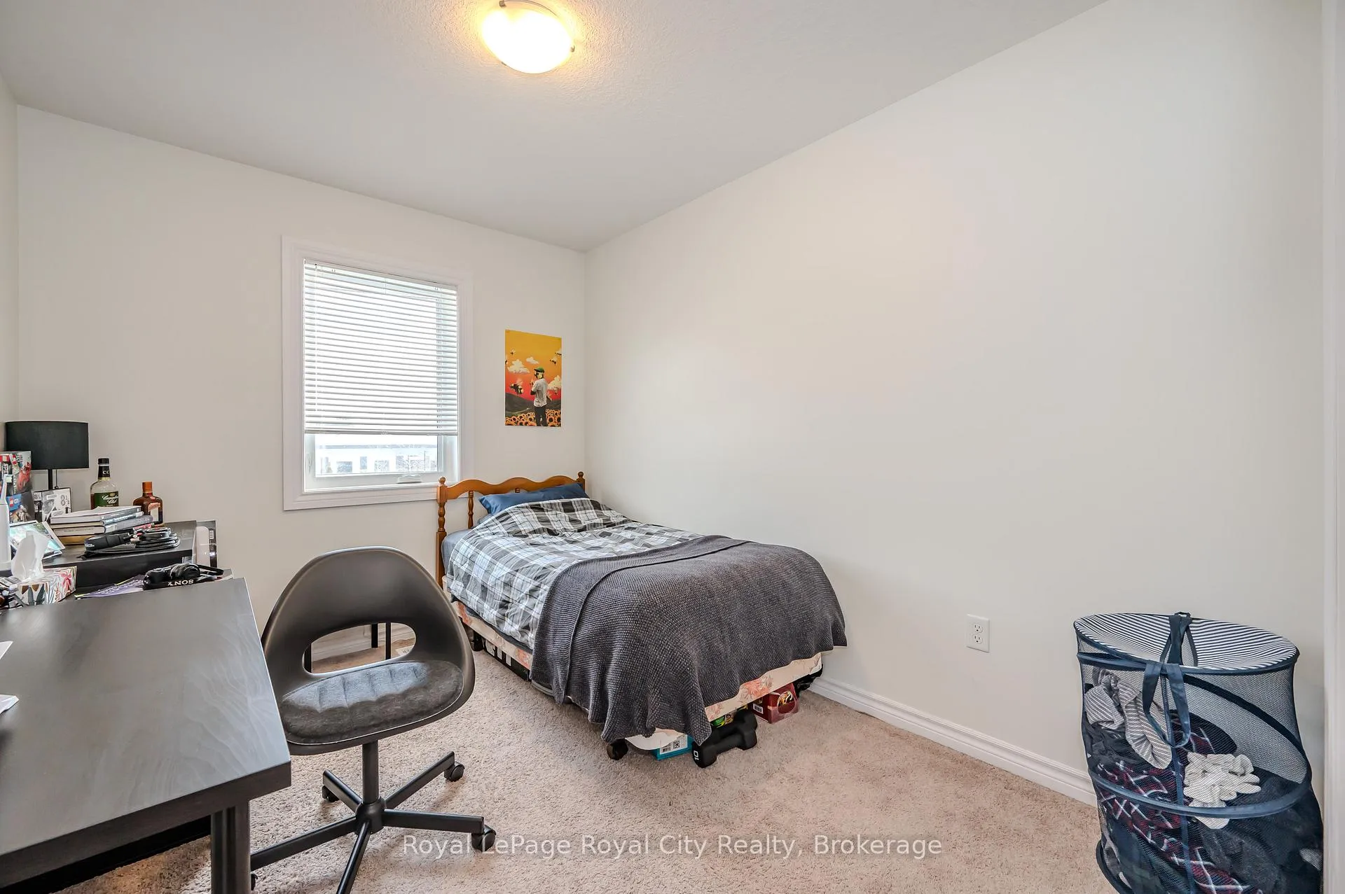 Photo 16 of Unit 23, 23 Kingsbury Square, Guelph, Pineridge/Westminster Woods — HOMEH