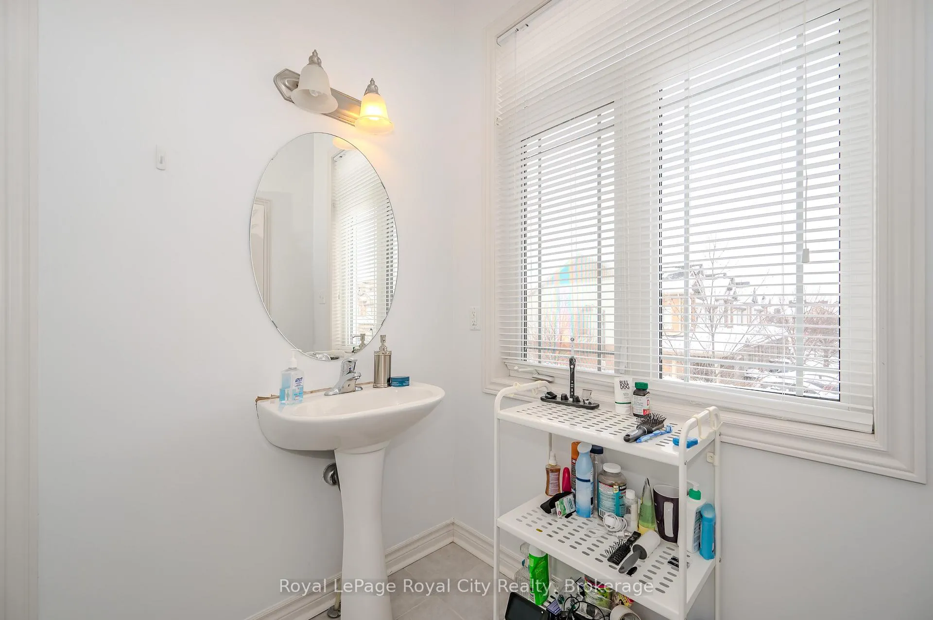 Photo 24 of Unit 23, 23 Kingsbury Square, Guelph, Pineridge/Westminster Woods — HOMEH
