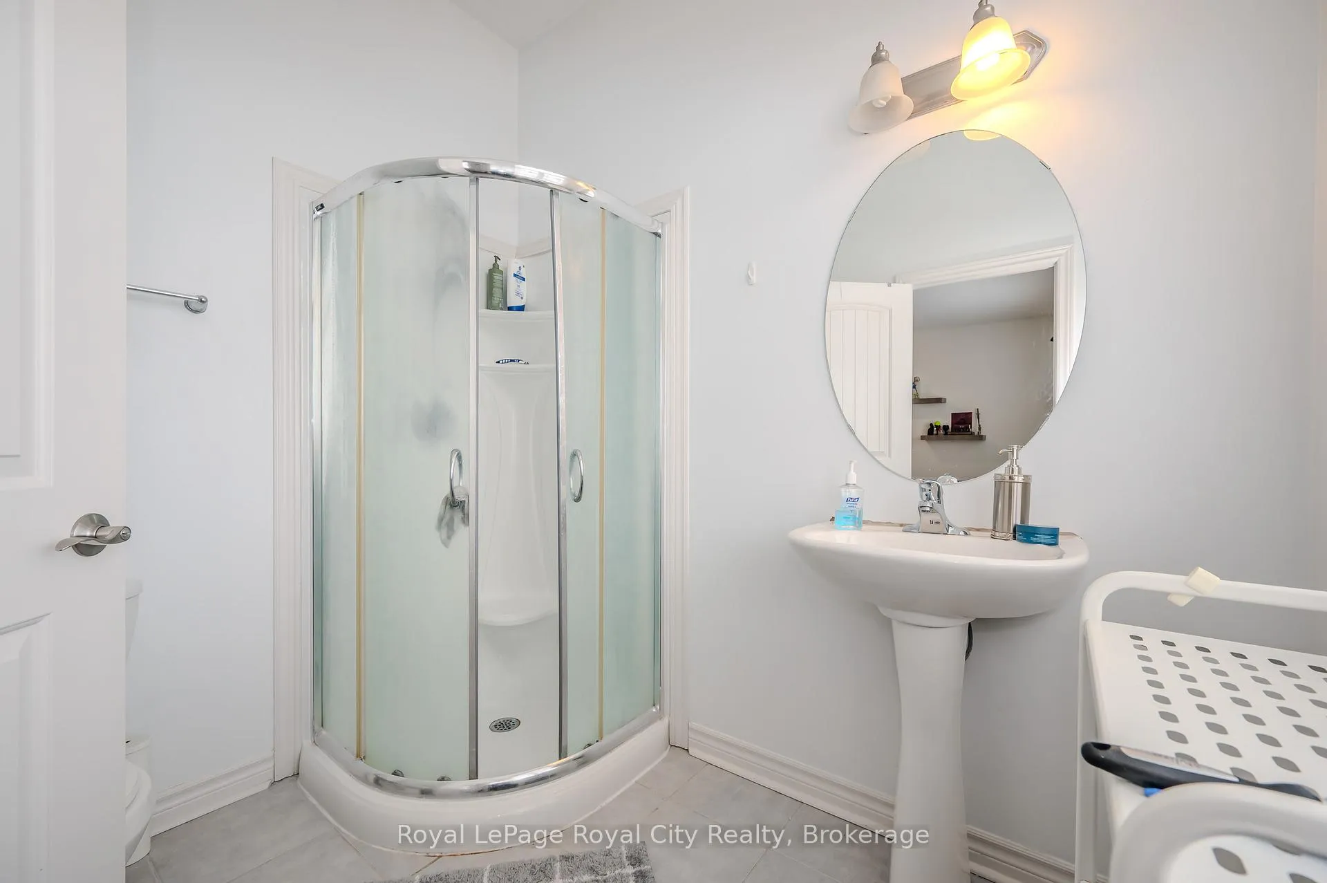 Photo 25 of Unit 23, 23 Kingsbury Square, Guelph, Pineridge/Westminster Woods — HOMEH