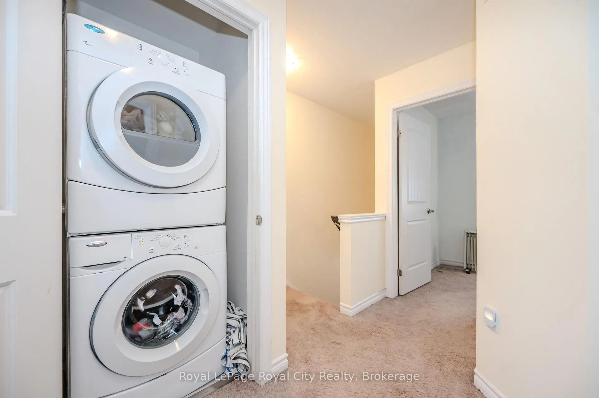 Photo 30 of Unit 23, 23 Kingsbury Square, Guelph, Pineridge/Westminster Woods — HOMEH