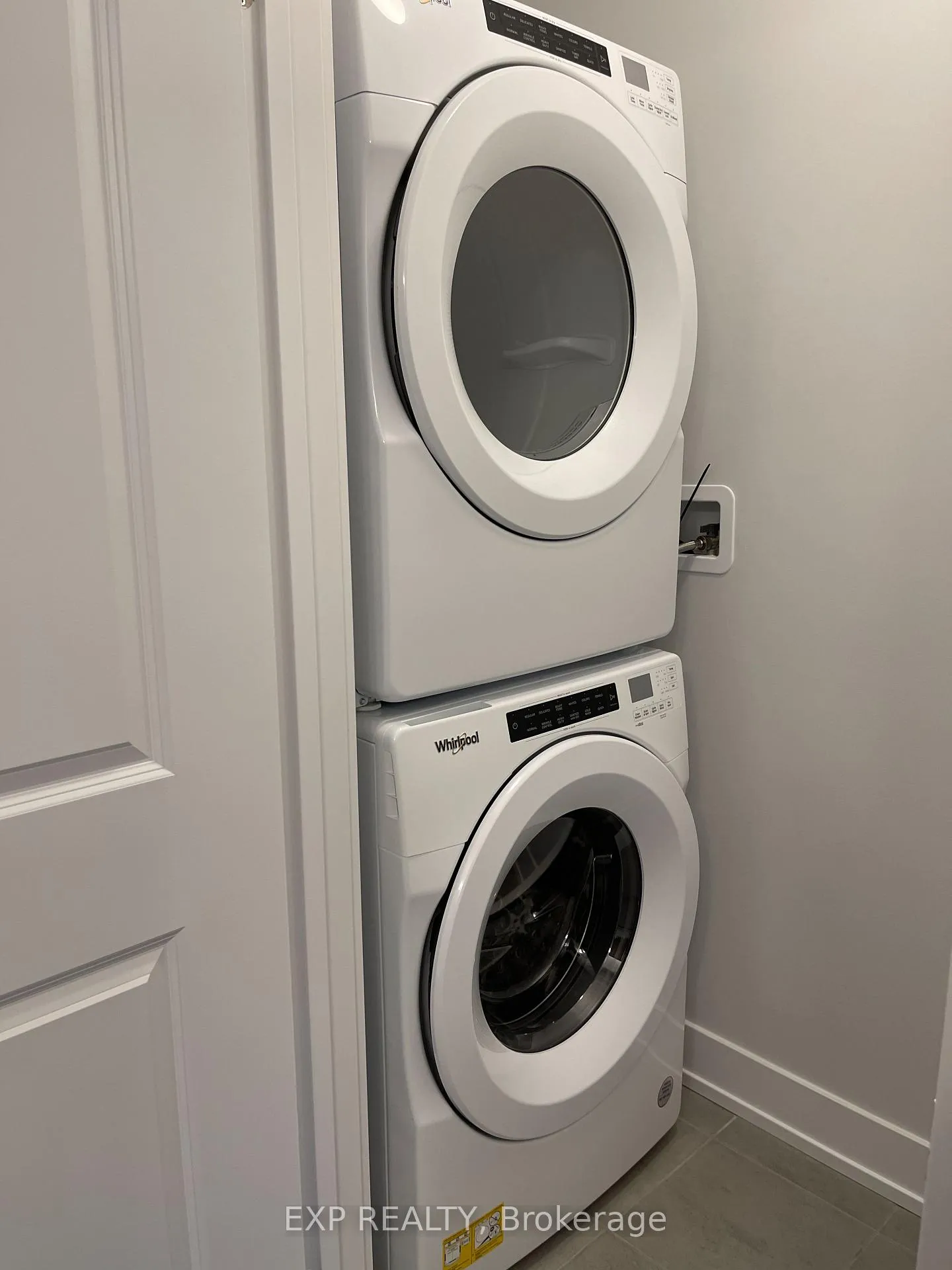 Photo 11 of Unit 145, 9580 Islington Avenue, Vaughan, Sonoma Heights — HOMEH