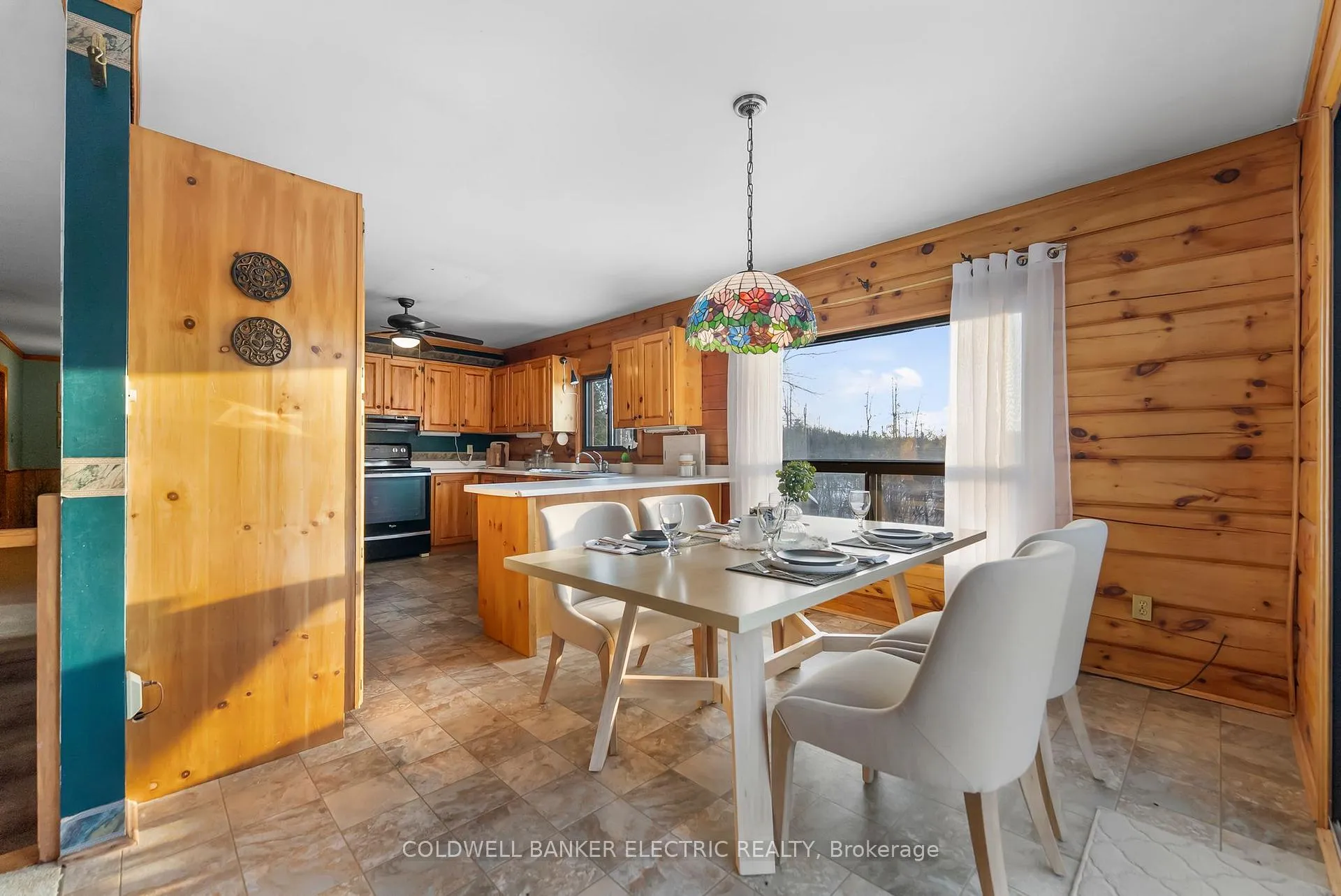Photo 10 of 459 Jack Lake Road, North Kawartha — HOMEH