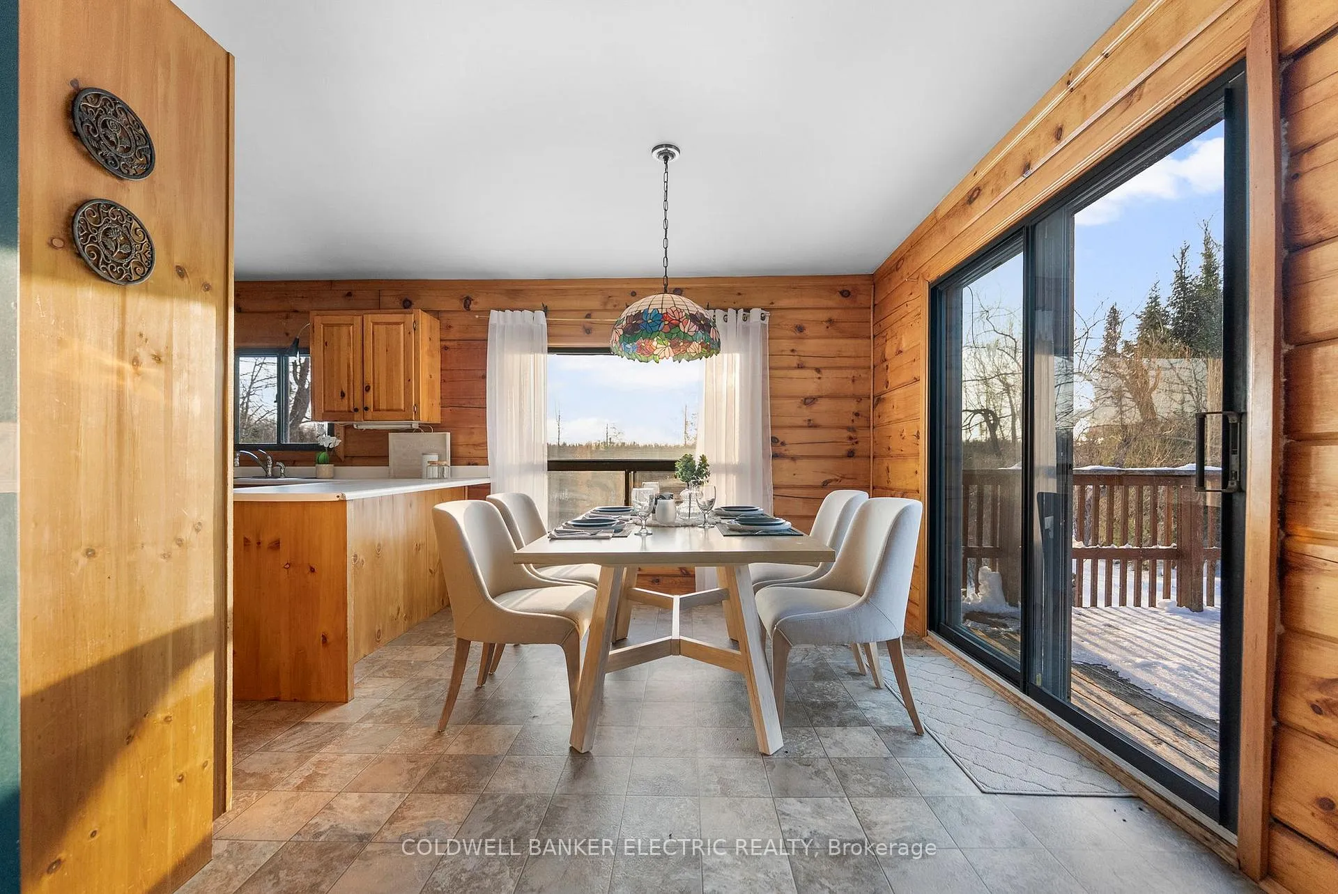 Photo 11 of 459 Jack Lake Road, North Kawartha — HOMEH