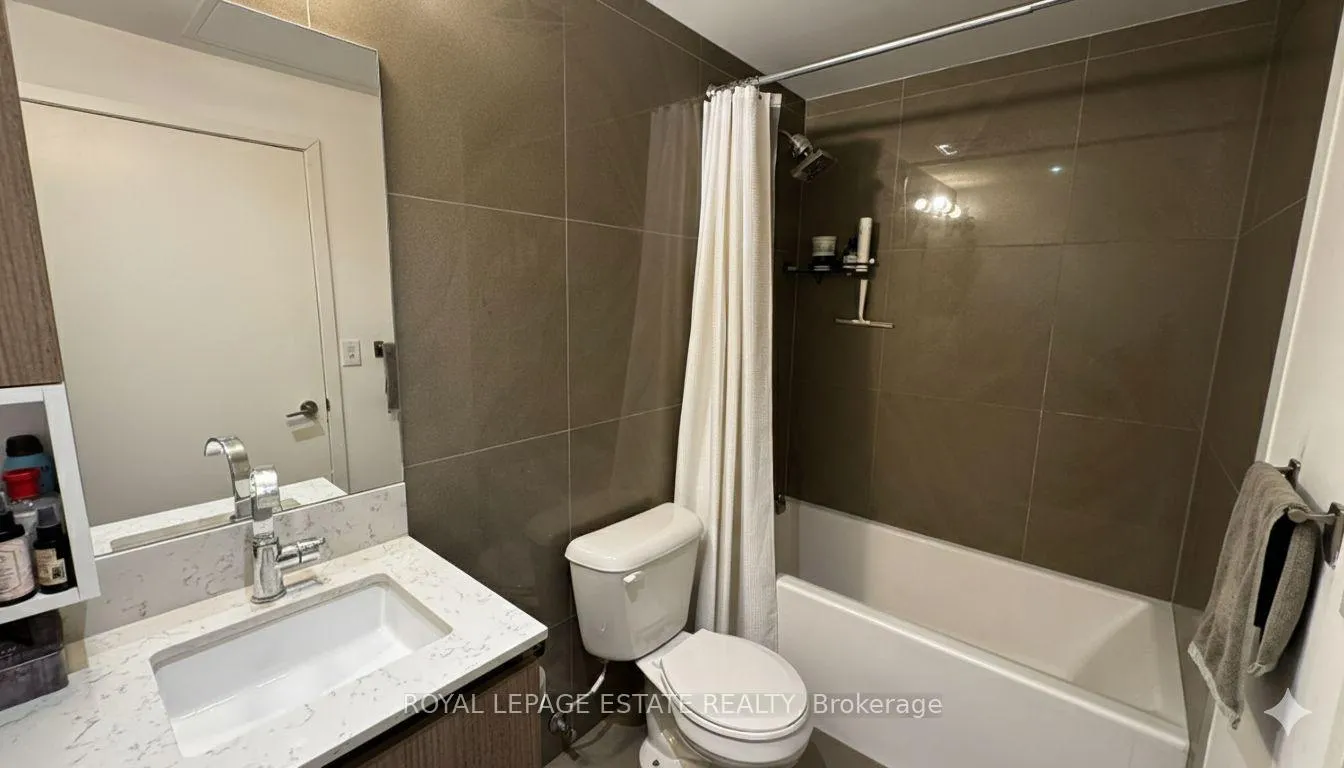 Photo 9 of Unit 1905, 15 Baseball Place, Toronto, South Riverdale — HOMEH