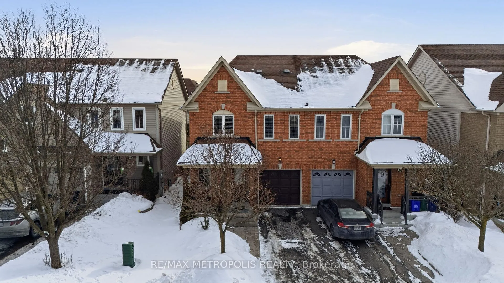 Photo 2 of 15 Boyd Crescent, Ajax, Northeast Ajax — HOMEH