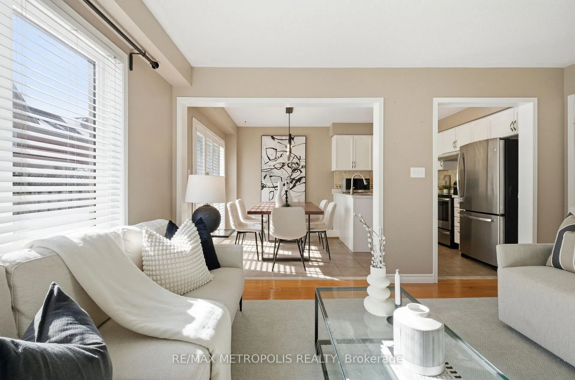 Photo 8 of 15 Boyd Crescent, Ajax, Northeast Ajax — HOMEH