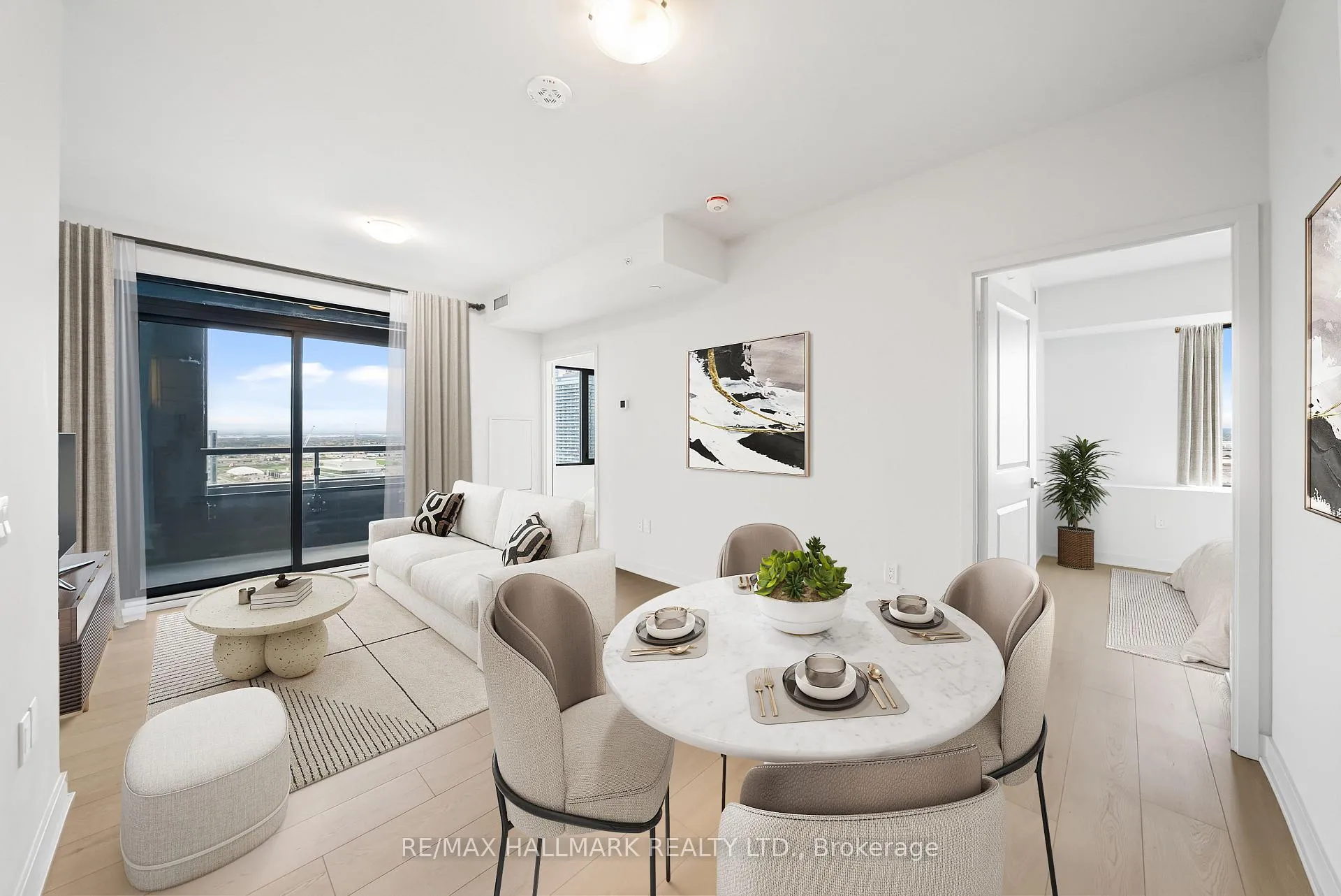 Photo 5 of Unit 2302, 2920 Highway 7, Vaughan, Concord — HOMEH