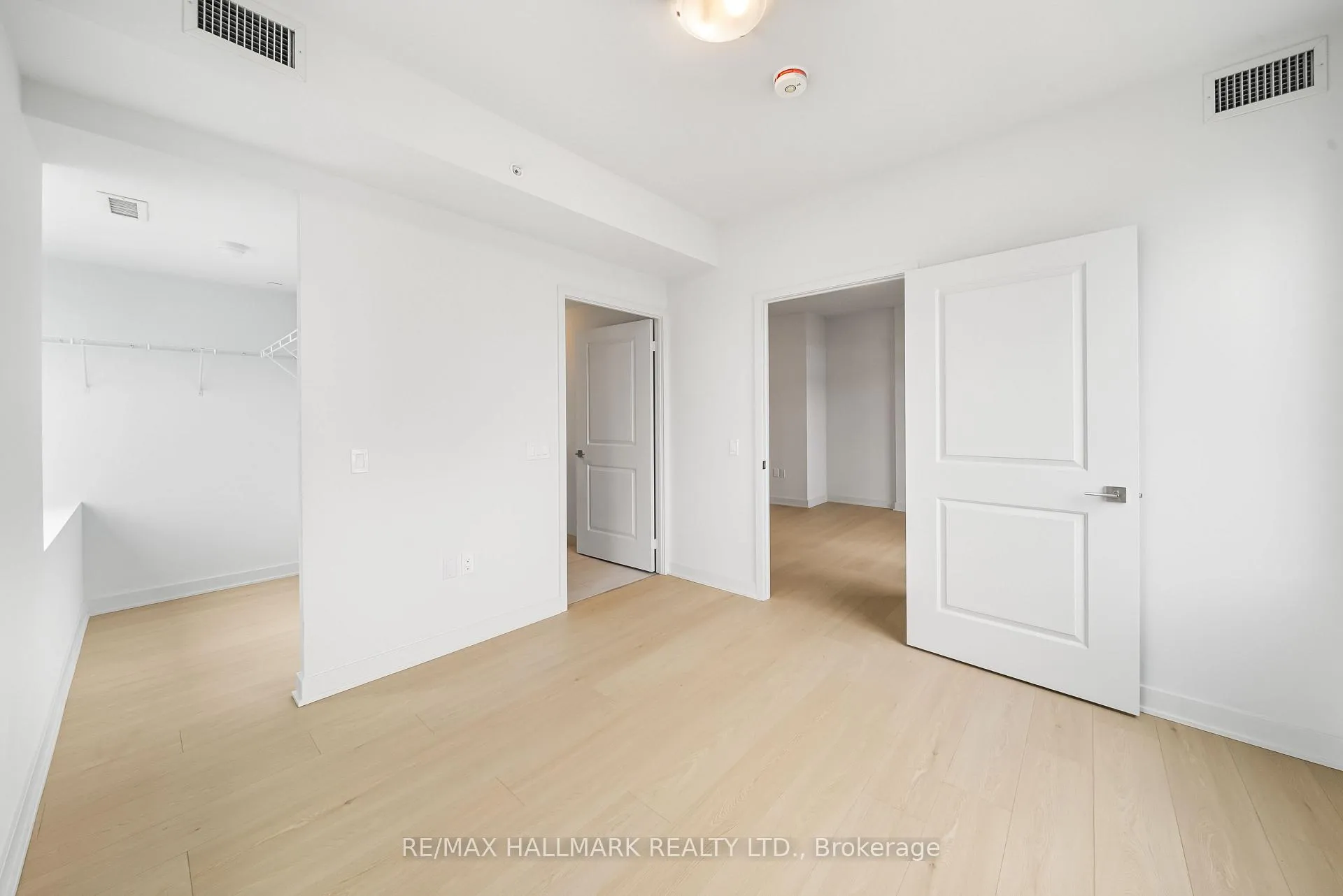 Photo 19 of Unit 2302, 2920 Highway 7, Vaughan, Concord — HOMEH