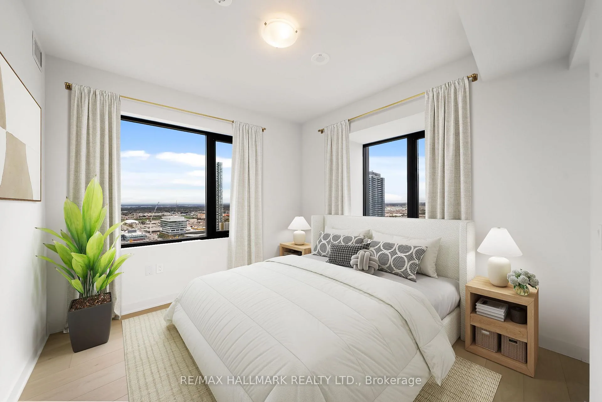 Photo 21 of Unit 2302, 2920 Highway 7, Vaughan, Concord — HOMEH