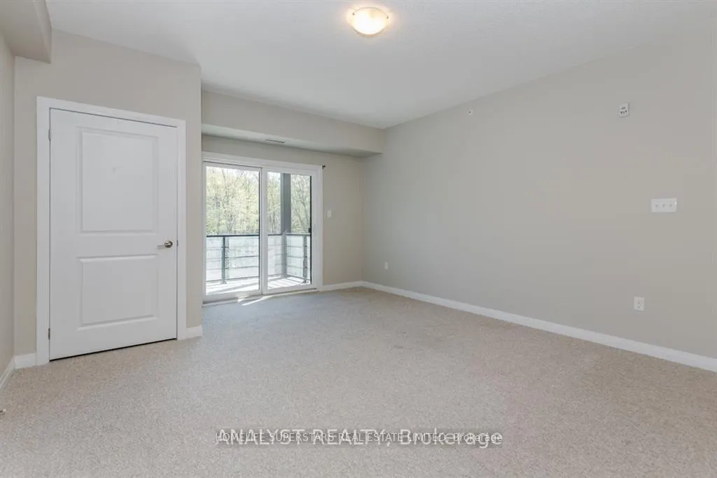 Photo 8 of Unit 404, 306 Essa Road, Barrie, 400 West — HOMEH