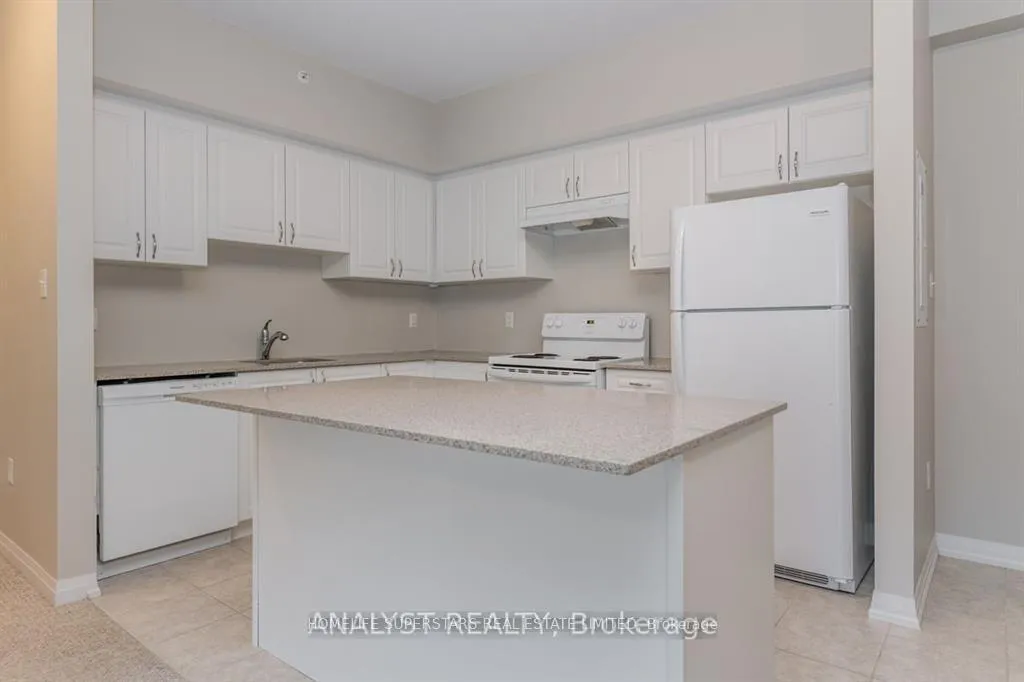 Photo 9 of Unit 404, 306 Essa Road, Barrie, 400 West — HOMEH