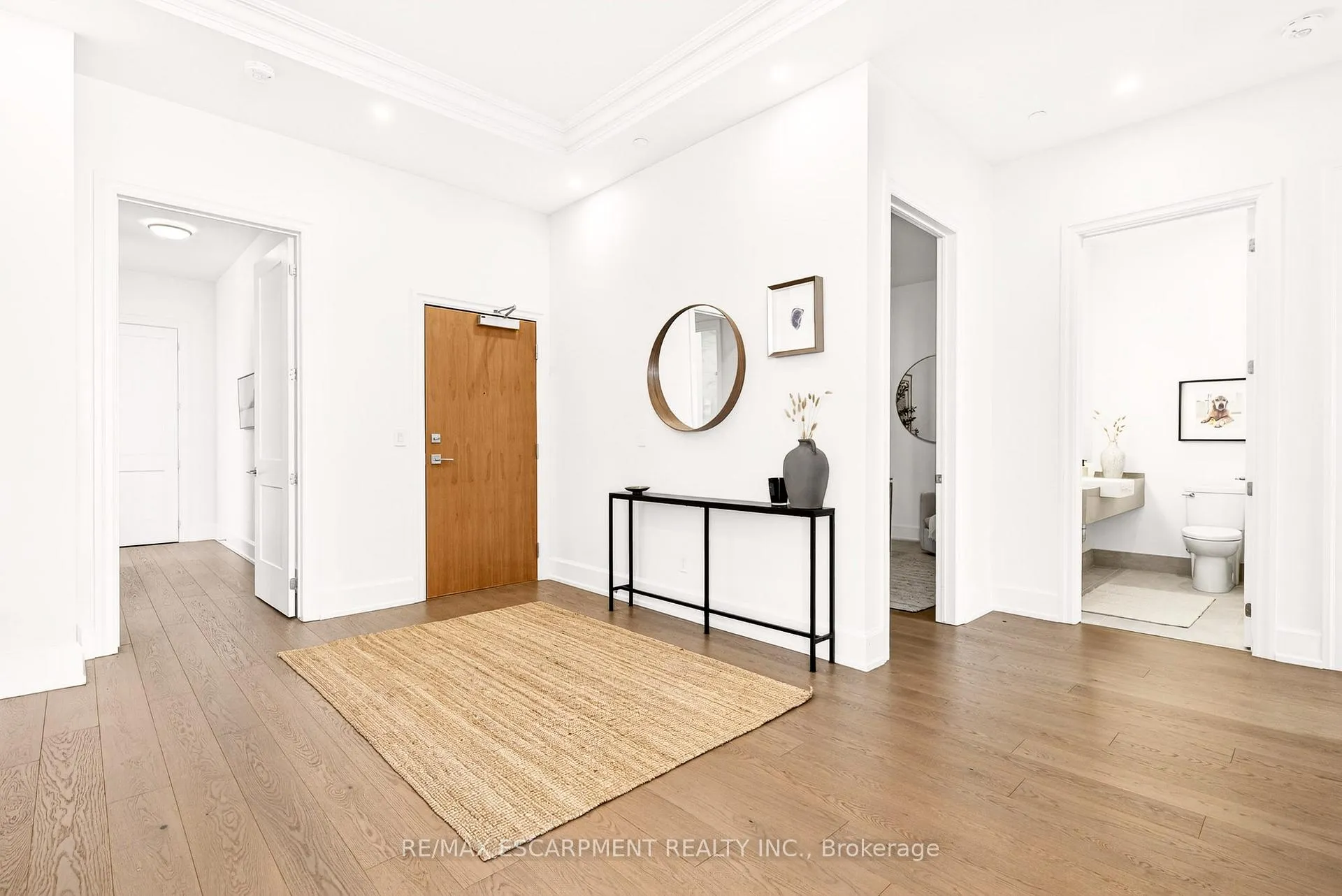 Photo 2 of Unit 602, 1441 Elgin Street, Burlington, Brant — HOMEH