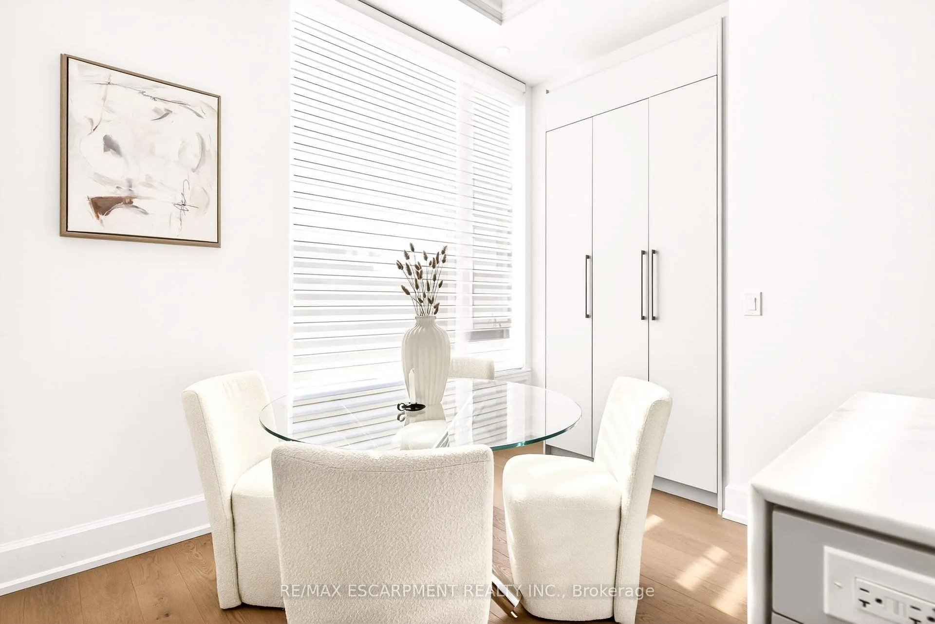 Photo 11 of Unit 602, 1441 Elgin Street, Burlington, Brant — HOMEH