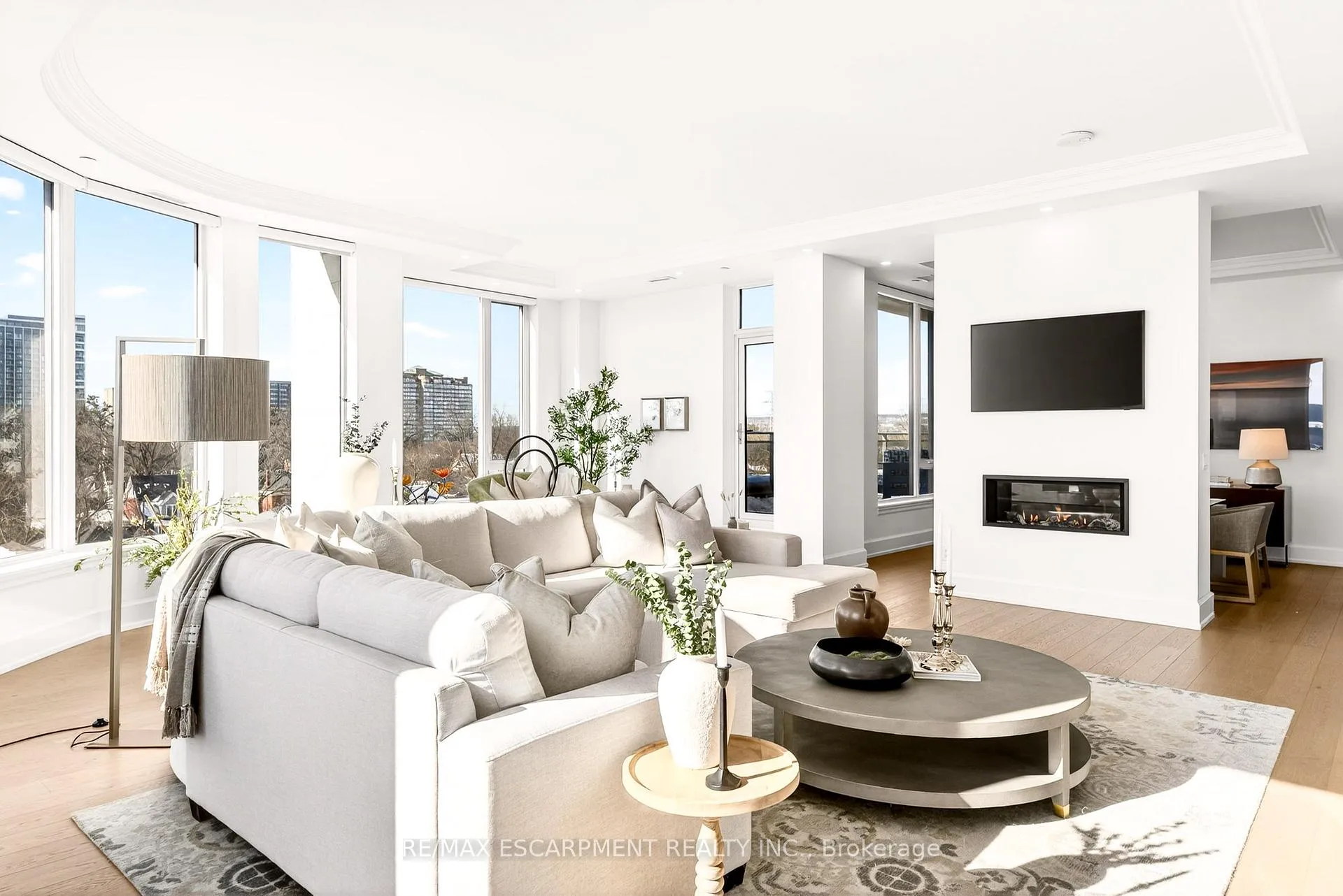 Photo 19 of Unit 602, 1441 Elgin Street, Burlington, Brant — HOMEH