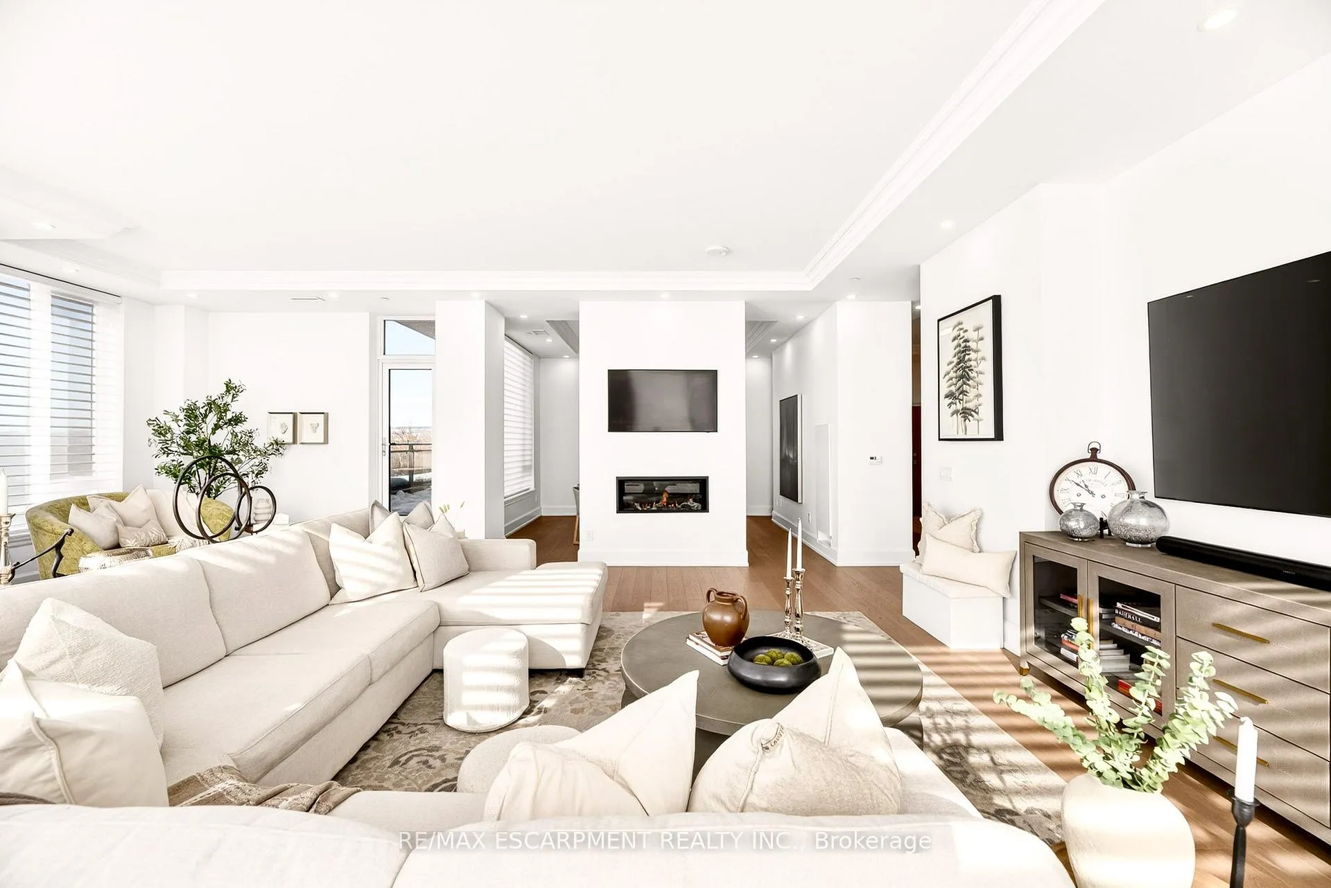 Photo 20 of Unit 602, 1441 Elgin Street, Burlington, Brant — HOMEH