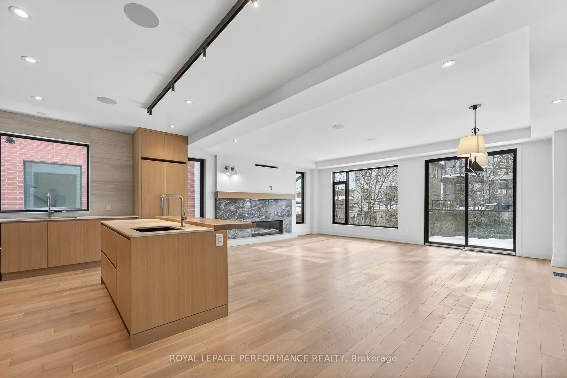 Photo 4 of 306 Selby Avenue, Ottawa, Westboro North — HOMEH